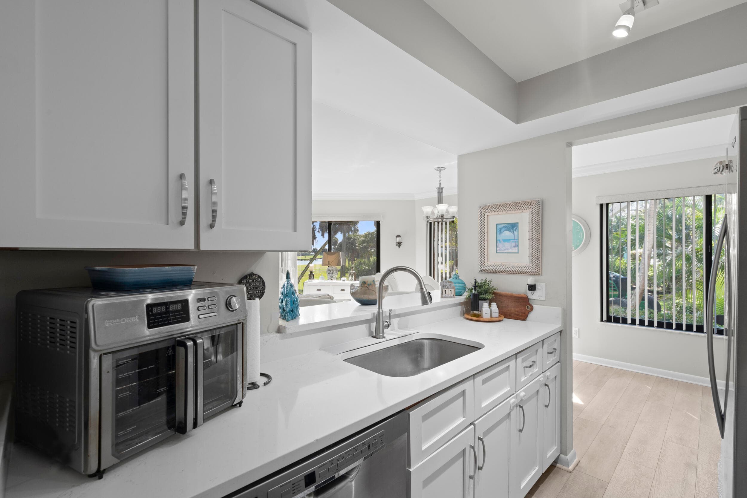 233 NE Edgewater Drive 104, Hutchinson Island, FL 34996 — photo 12 of 40