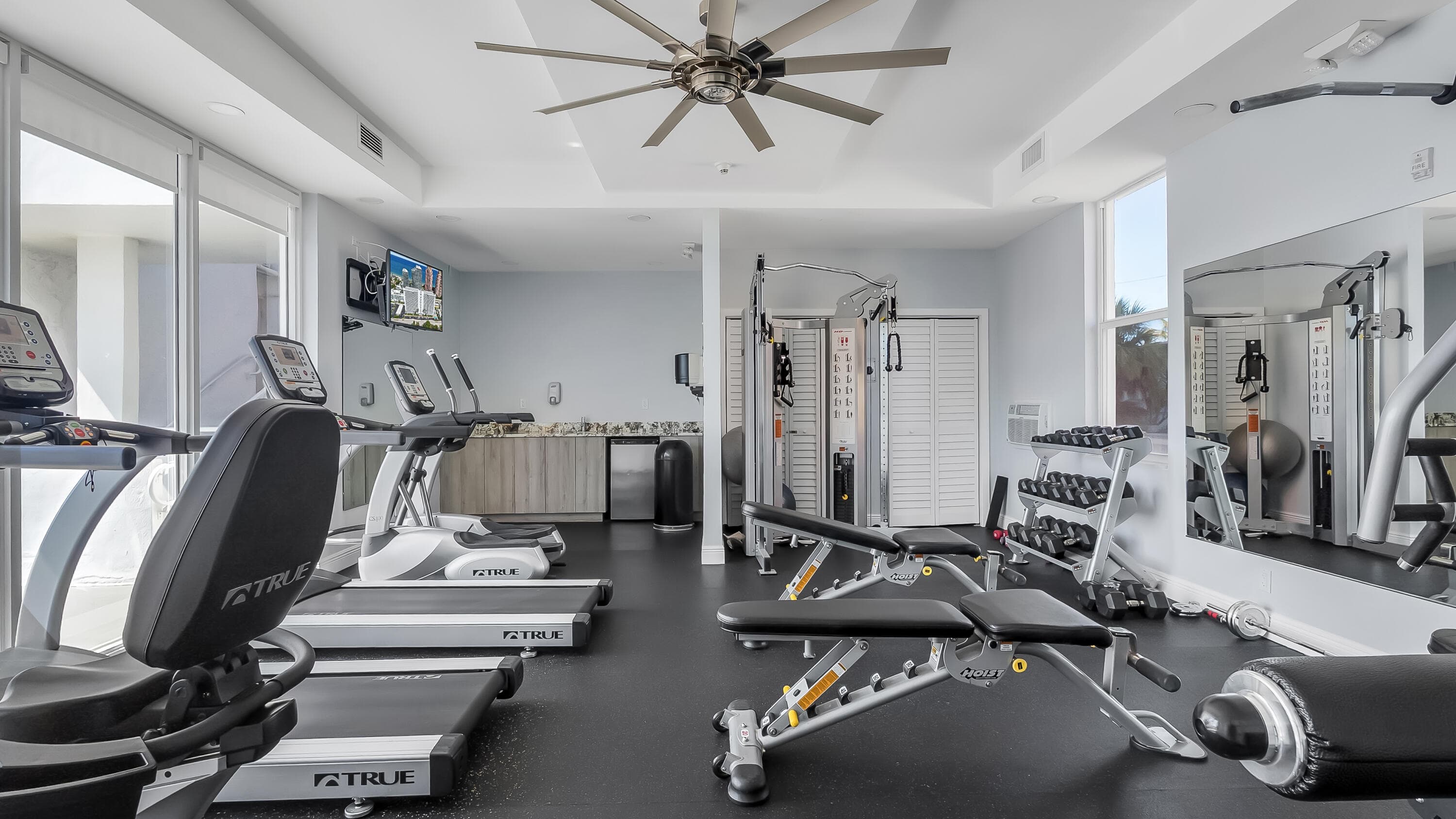 2200 NE 33rd Avenue 10k, Fort Lauderdale, FL 33305 — photo 29 of 37