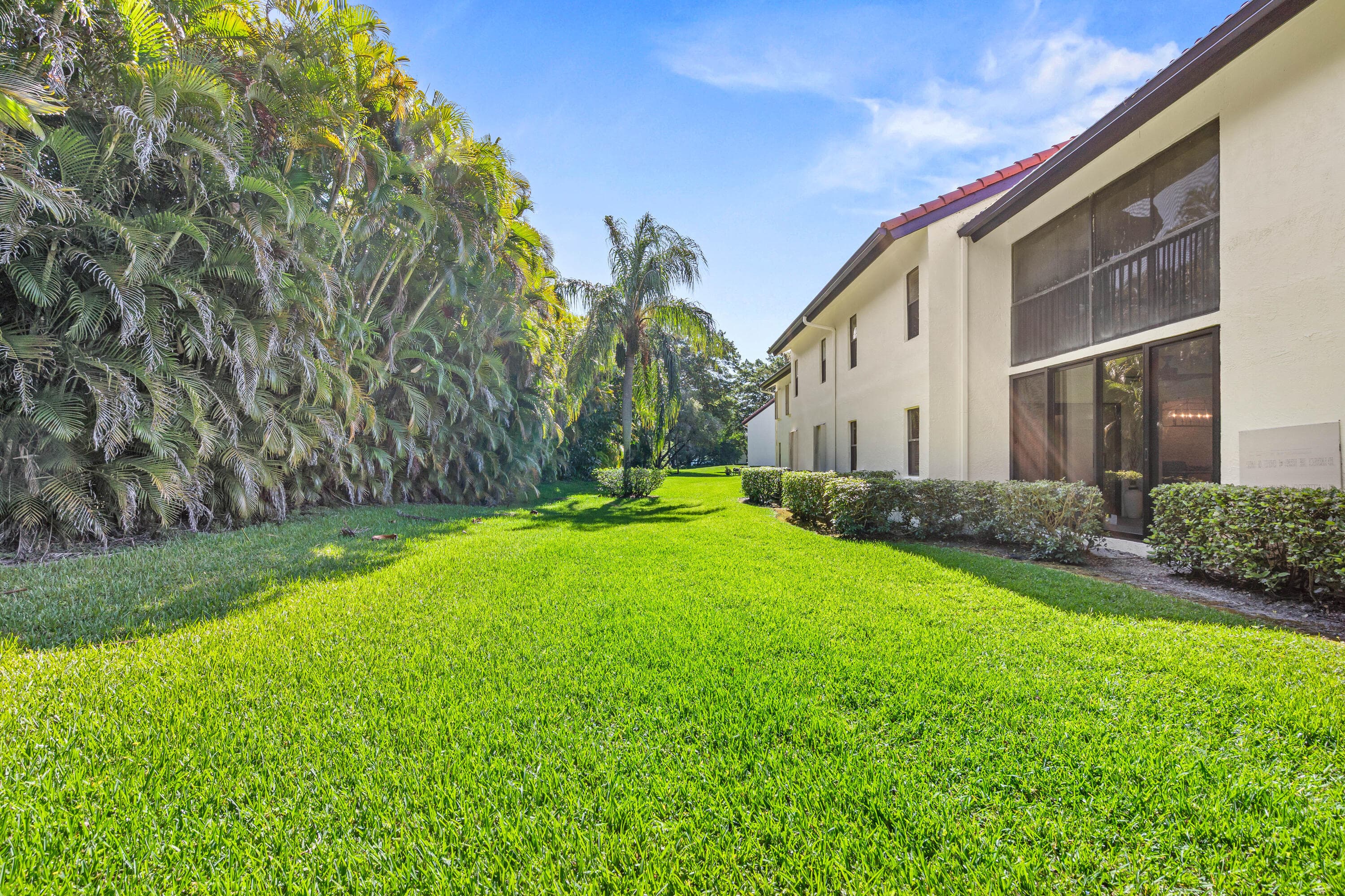 5945 Parkwalk Drive, Boynton Beach, FL 33472 — photo 3 of 33