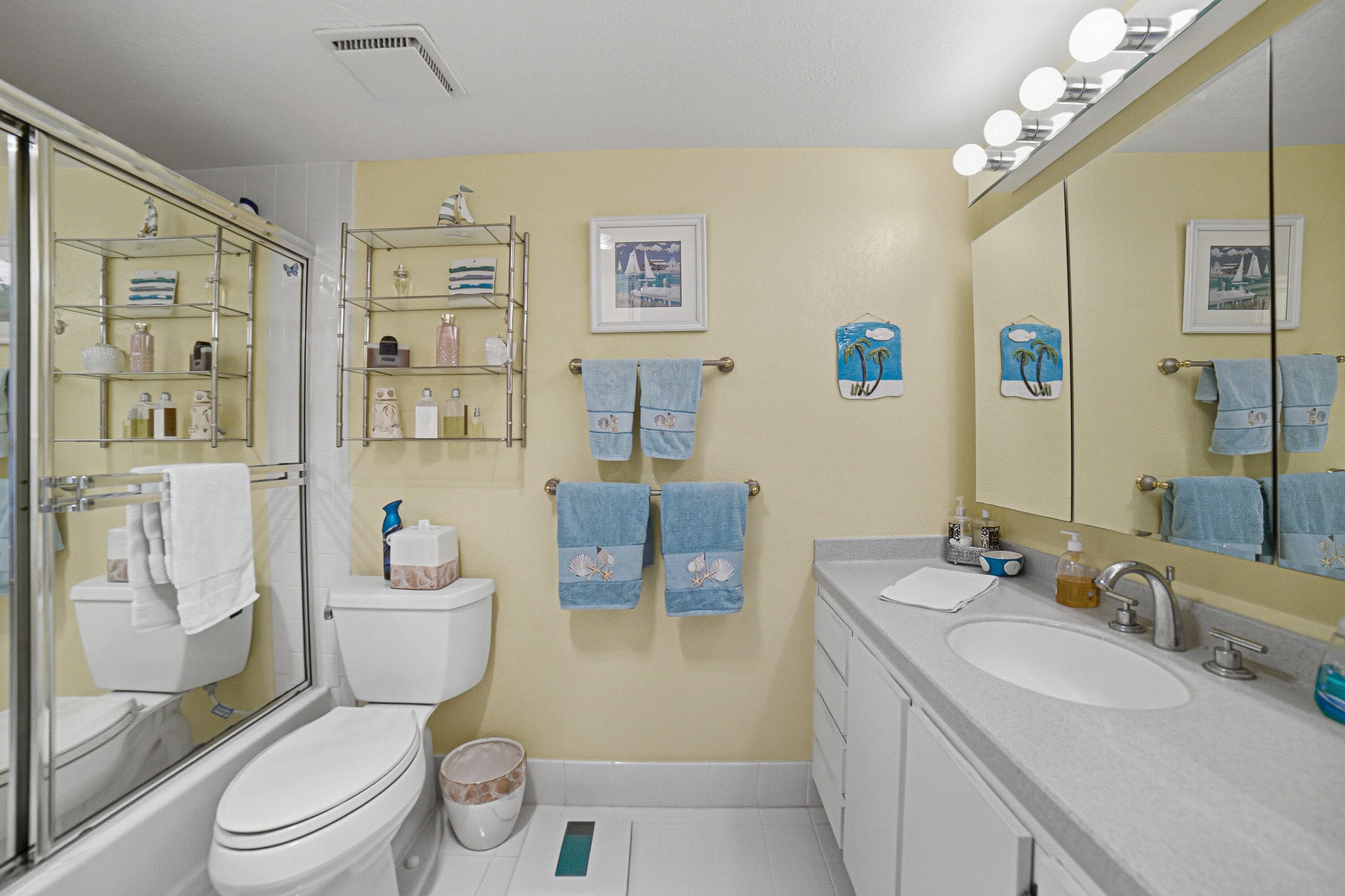 8751 Holly Court 104, Tamarac, FL 33321 — photo 31 of 41