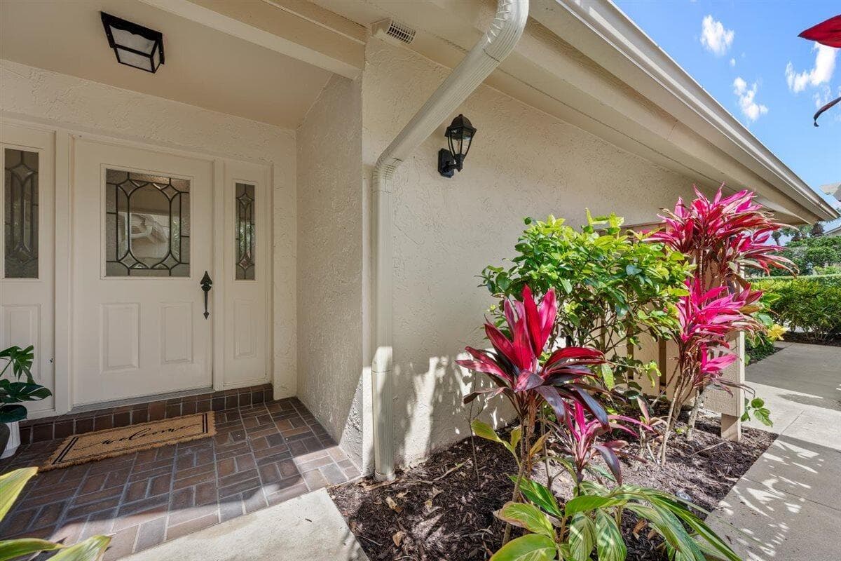 17138 Waterbend Drive 117, Jupiter, FL 33477 — photo 3 of 52