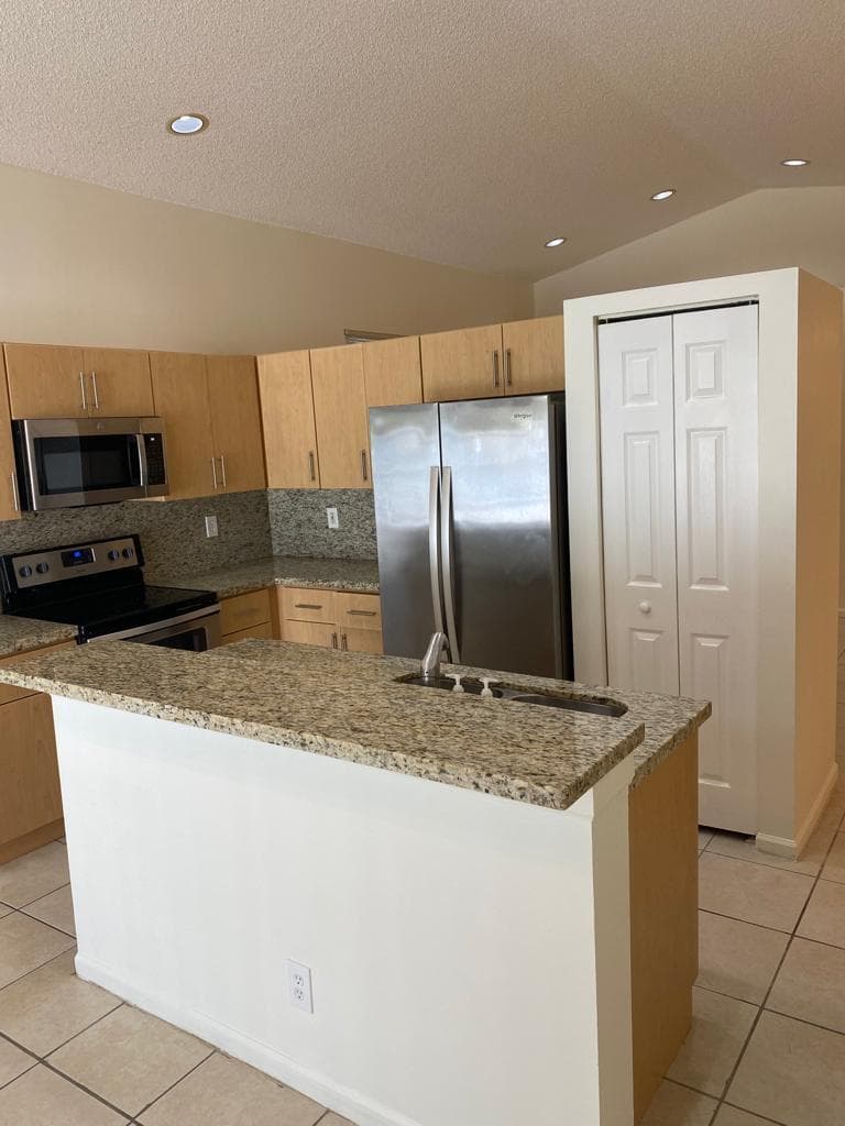 1968 SW 177th Avenue, Miramar, FL 33029 — photo 4 of 30