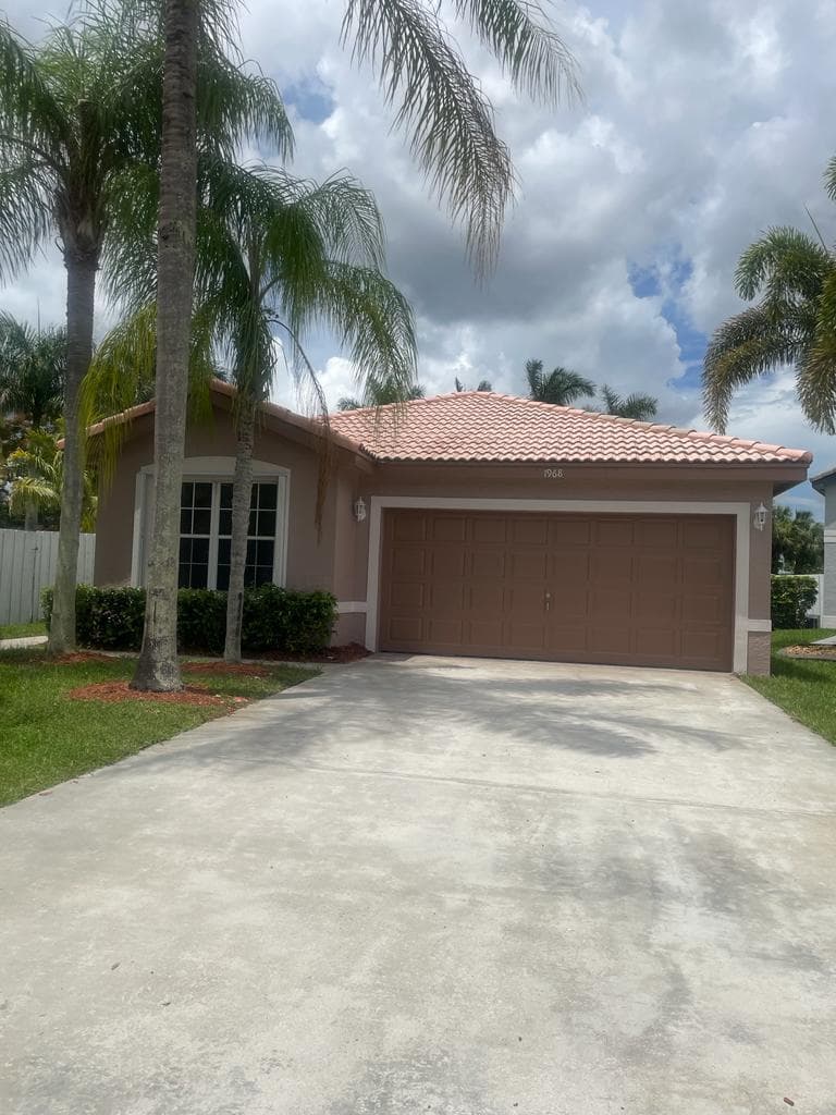 1968 SW 177th Avenue, Miramar, FL 33029 — photo