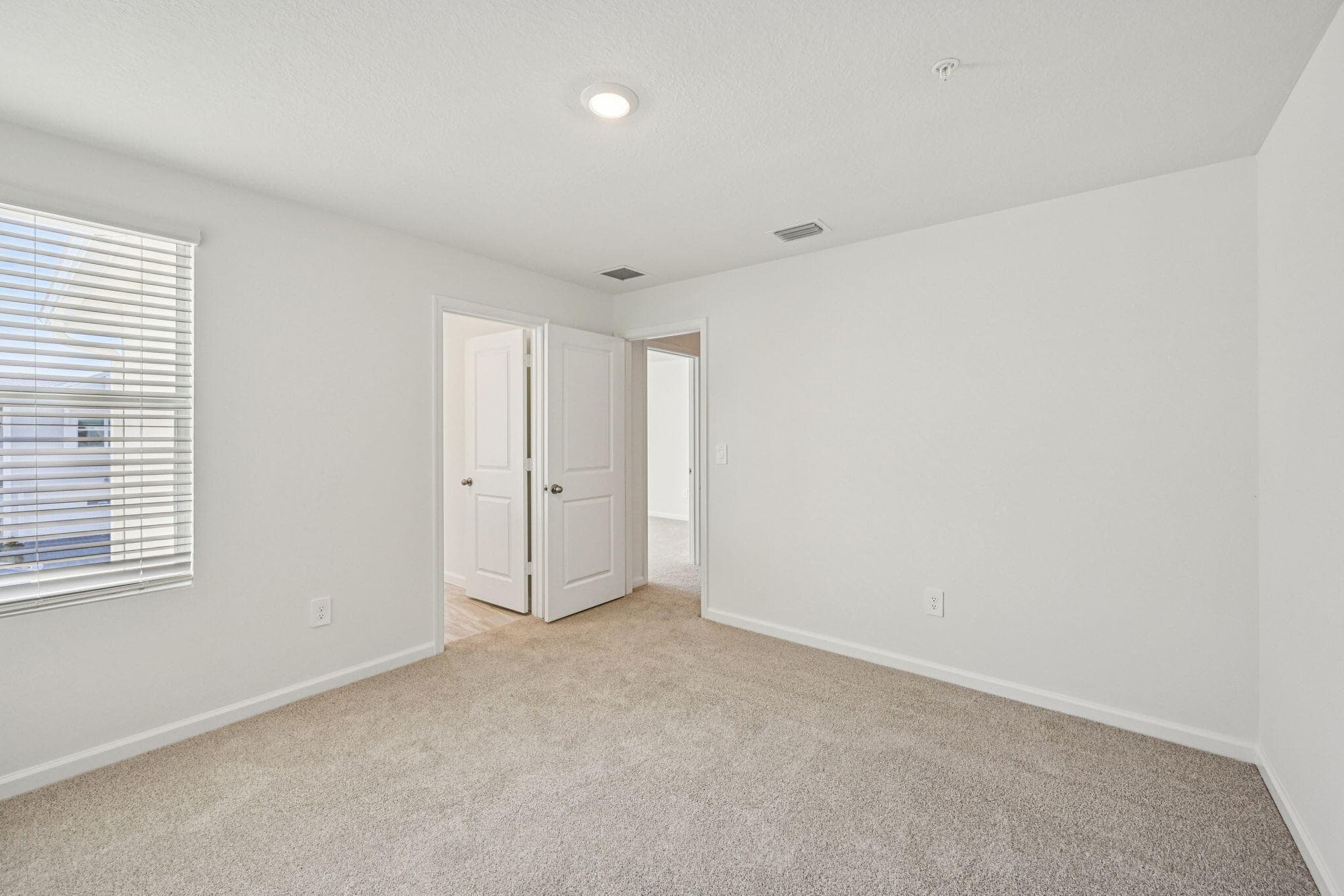 590 Salisbury Circle, Fort Pierce, FL 34982 — photo 14 of 17