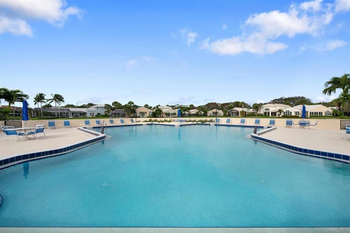 17138 Waterbend Drive 117, Jupiter, FL 33477 — photo 48 of 52