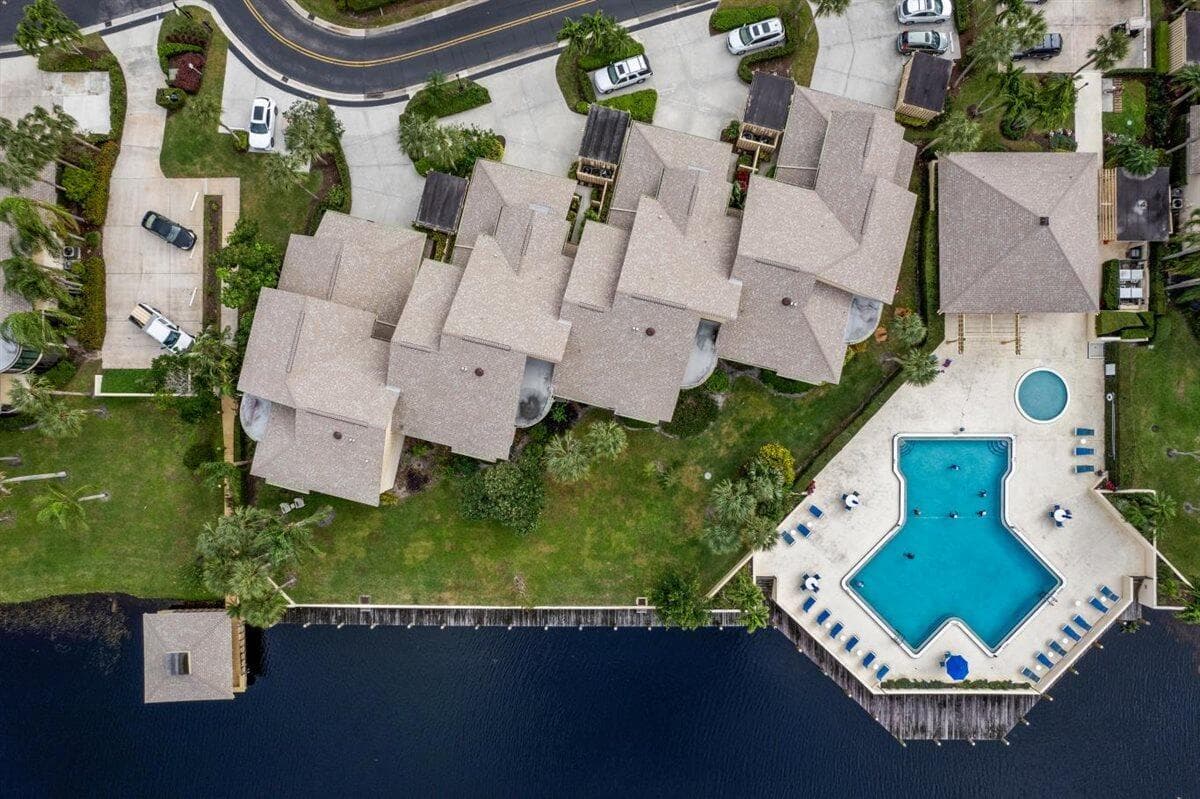 17138 Waterbend Drive 117, Jupiter, FL 33477 — photo 49 of 52