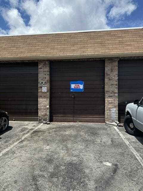 4493 NW 8th Avenue NW 3, Oakland Park, FL 33309 — photo 2 of 5