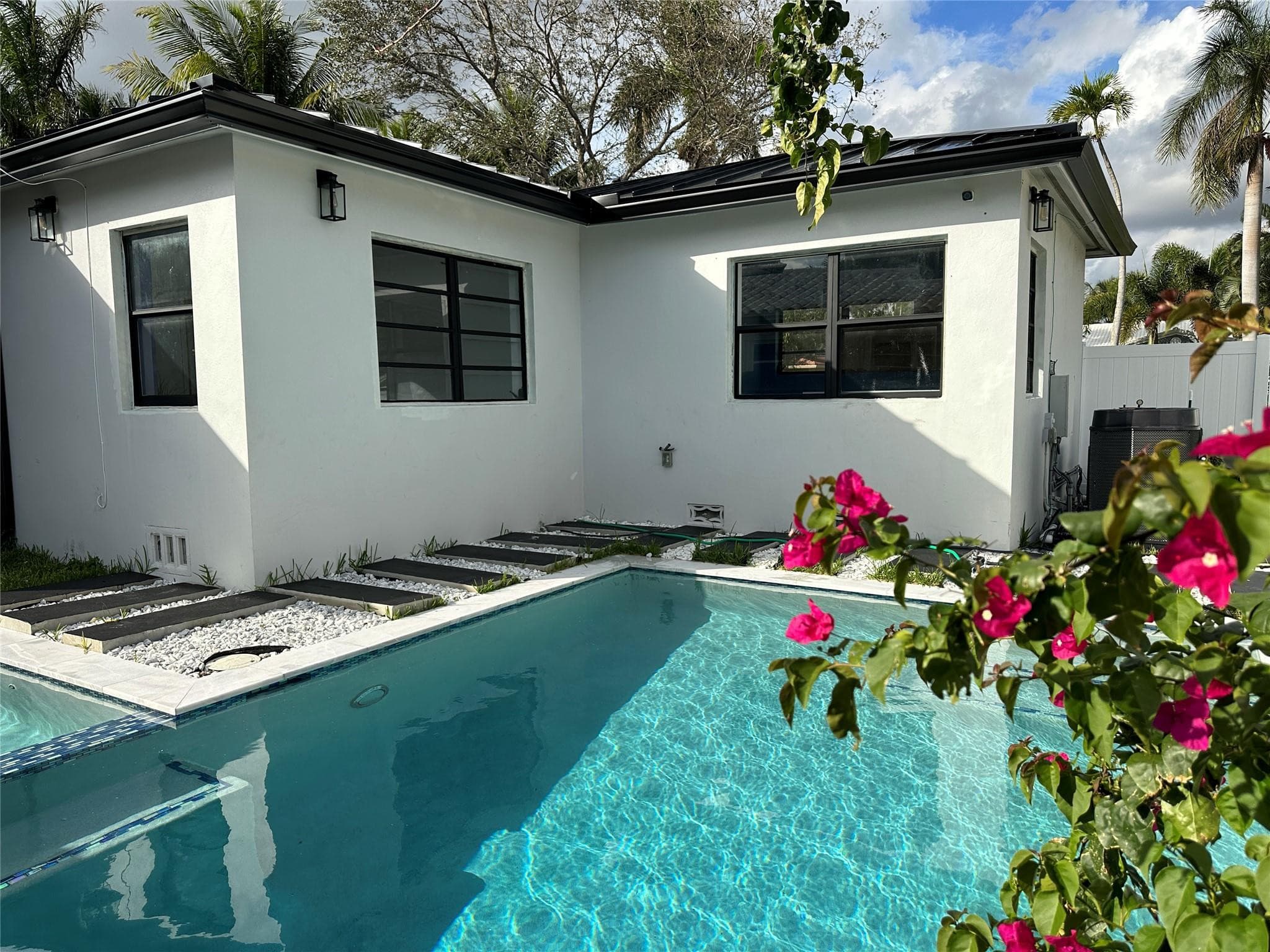 1100 Buchanan Street, Hollywood, FL 33019 — photo 21 of 43