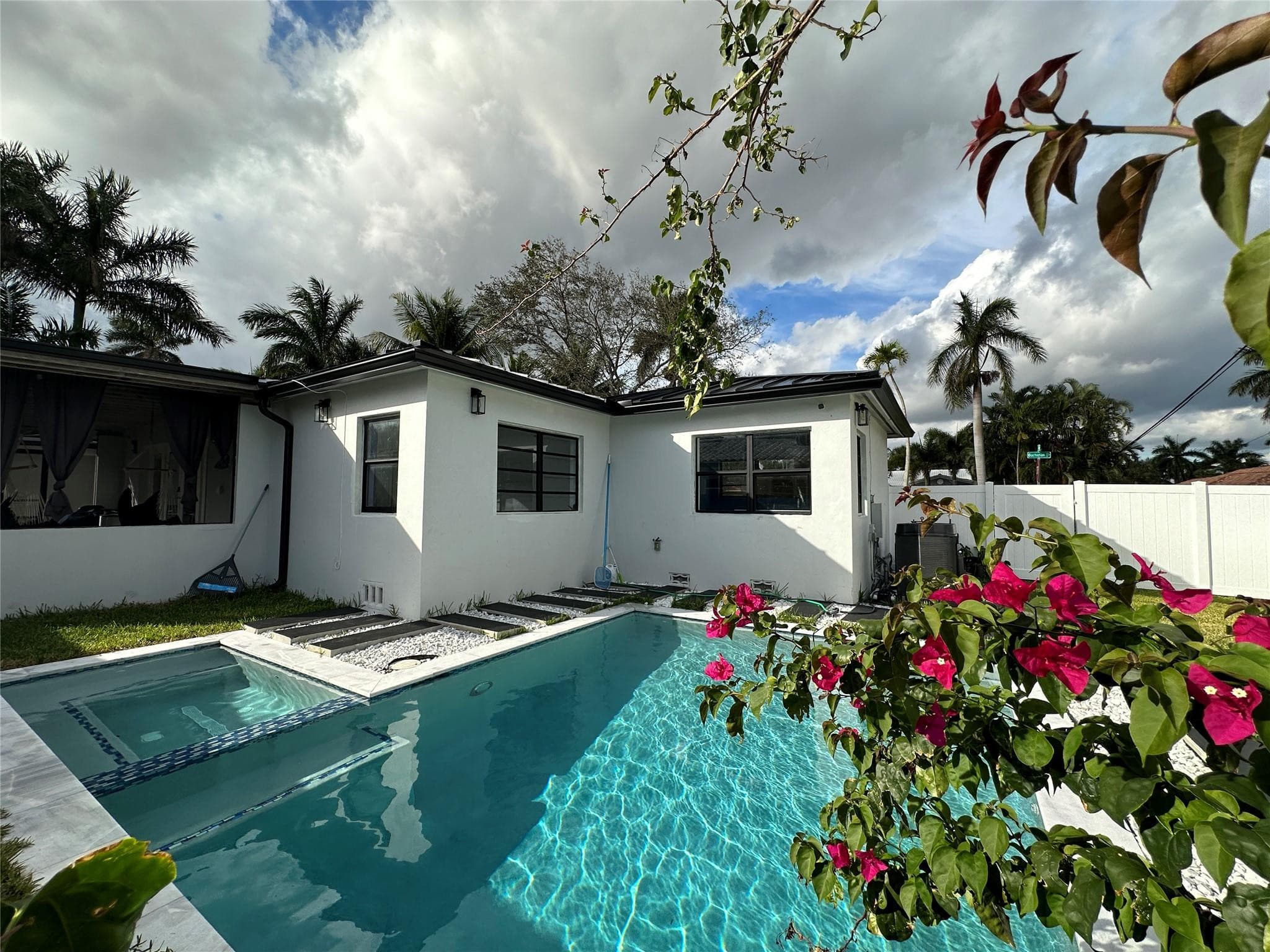 1100 Buchanan Street, Hollywood, FL 33019 — photo 25 of 43