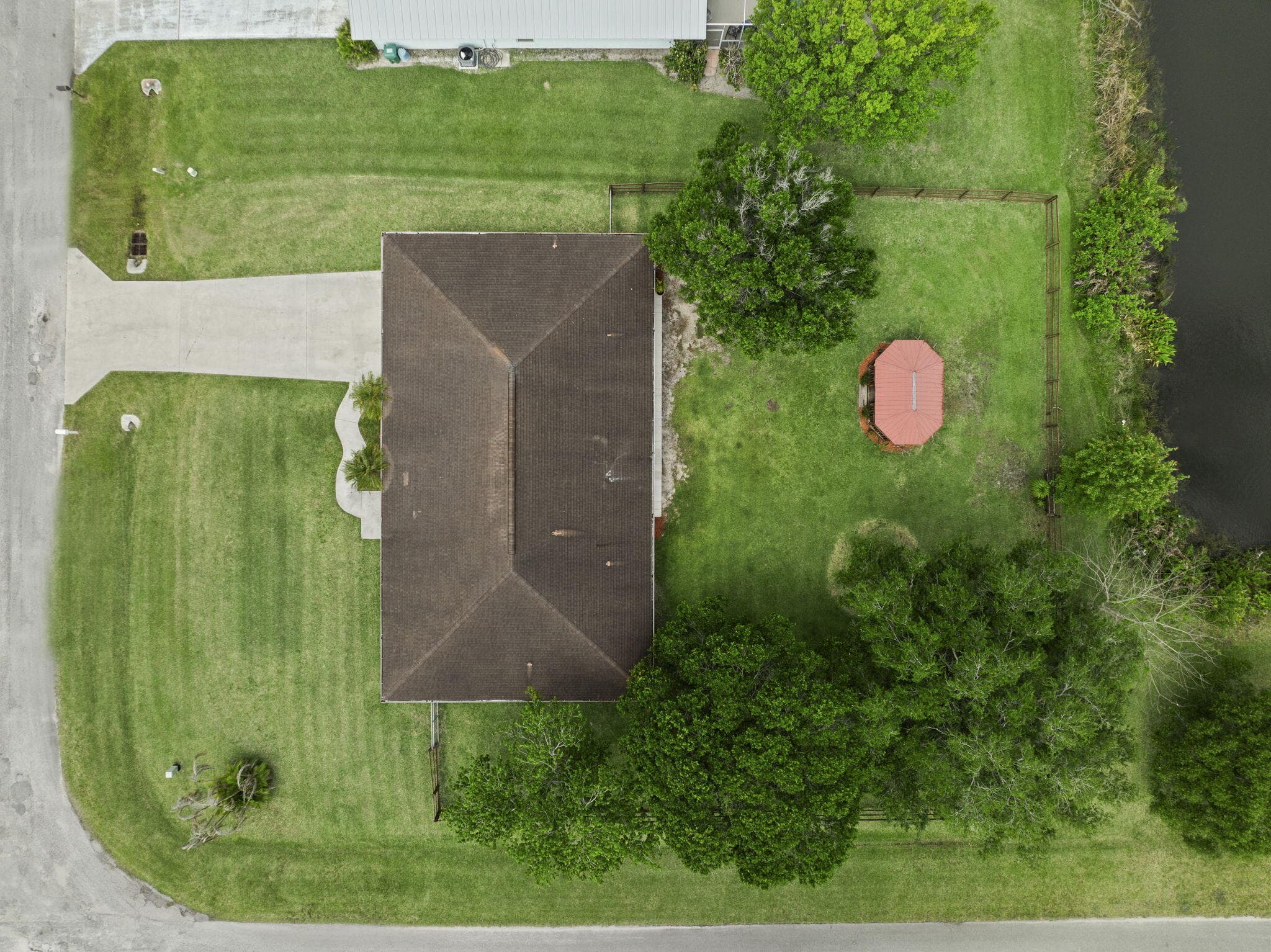 210 Deerwood Lane, Fort Pierce, FL 34947 — photo 5 of 44