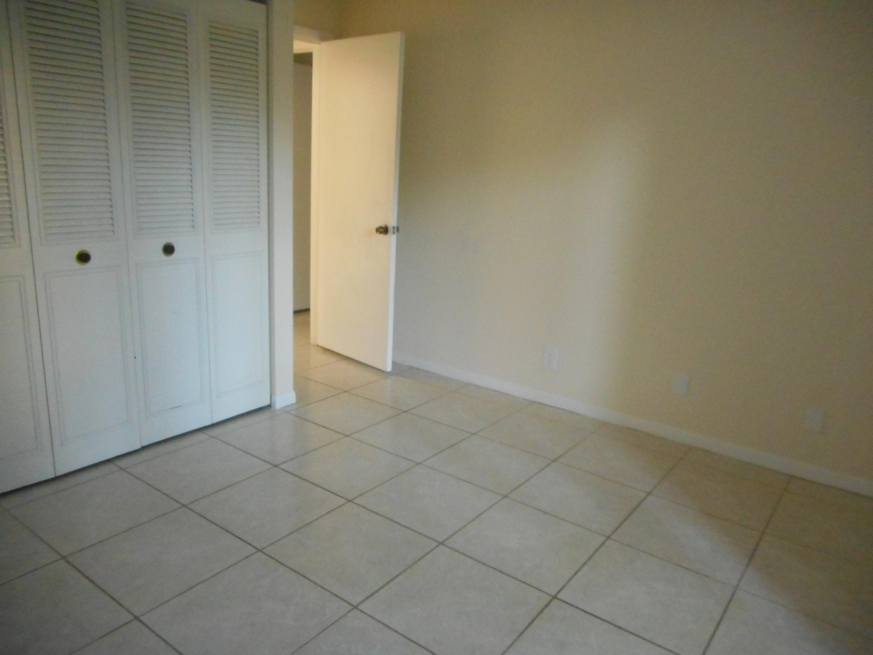 202 Foxtail Drive F1, Greenacres, FL 33415 — photo 5 of 31