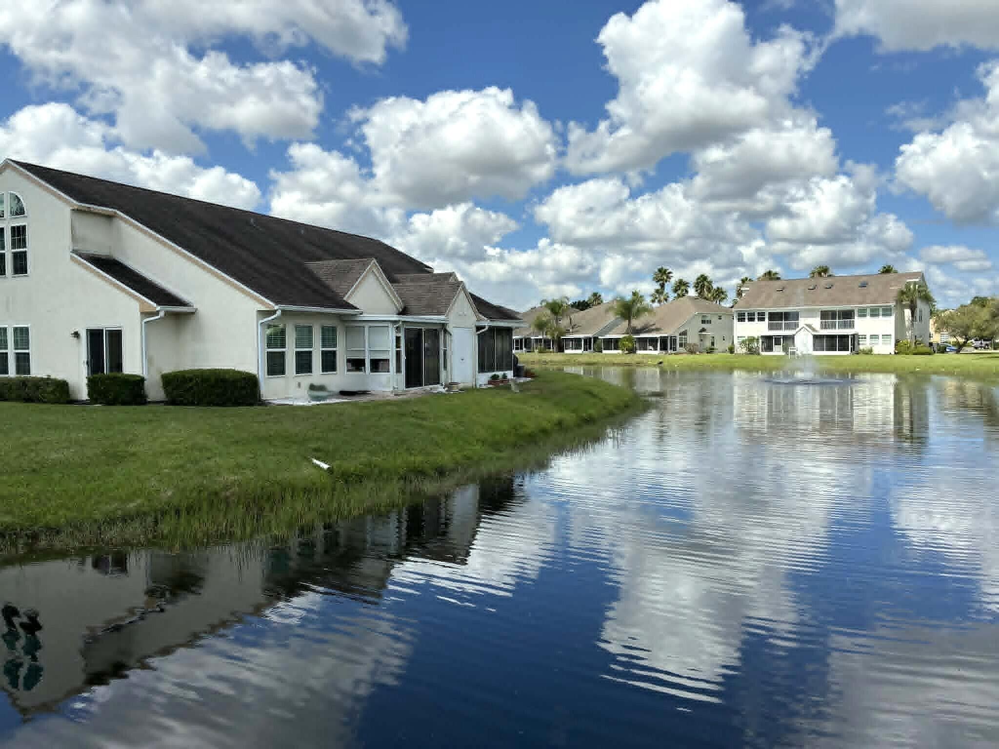 1827 Aynsley Way 4, Vero Beach, FL 32966 — photo 24 of 41
