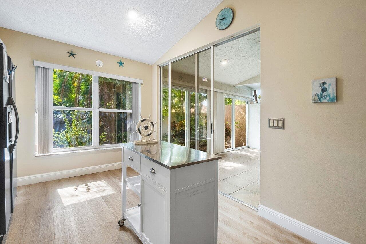 1804 Rosewood Way, Palm Beach Gardens, FL 33418 — photo 13 of 31