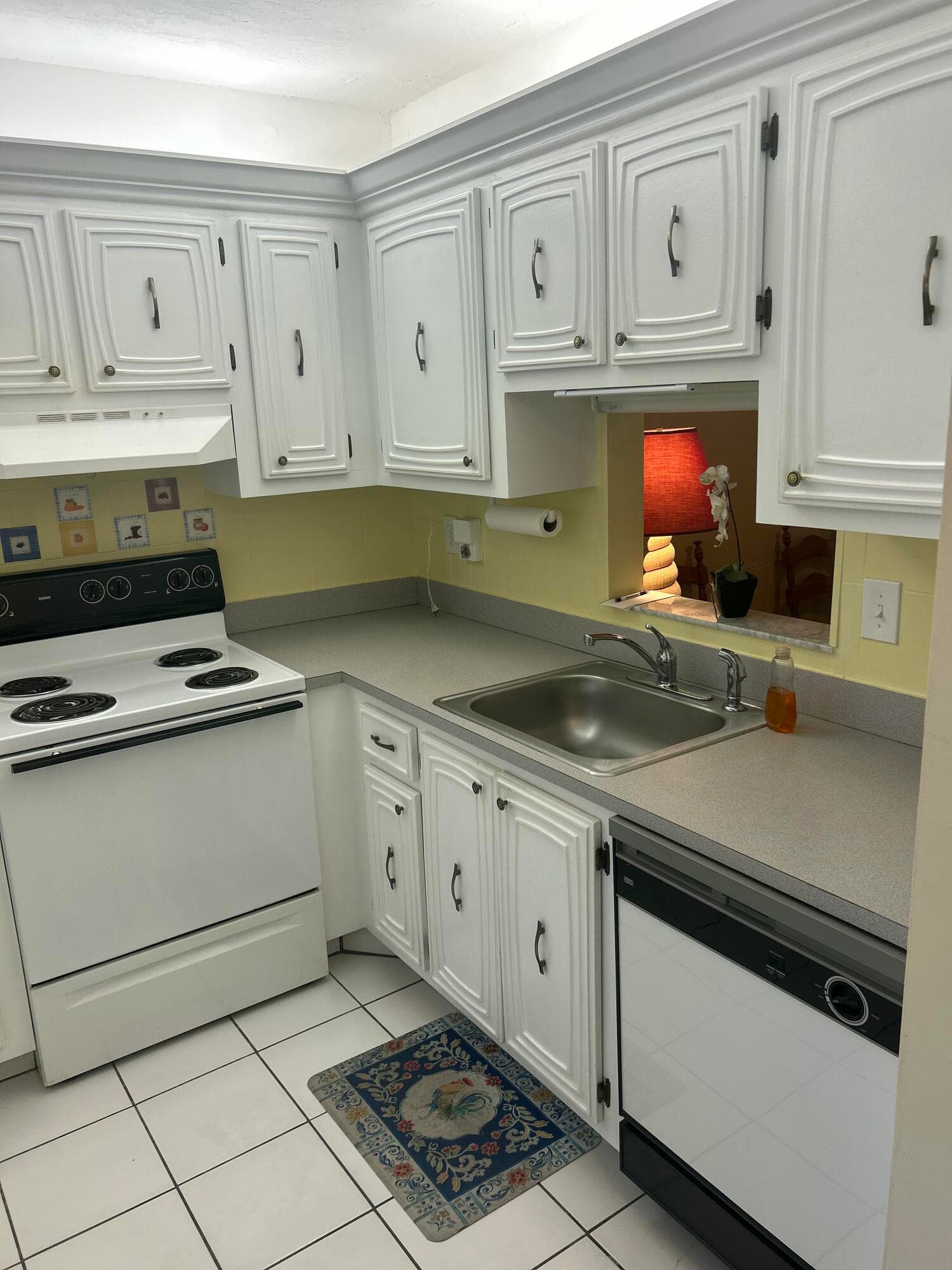 2801 Somerset Drive 201, Lauderdale Lakes, FL 33311 — photo 10 of 29