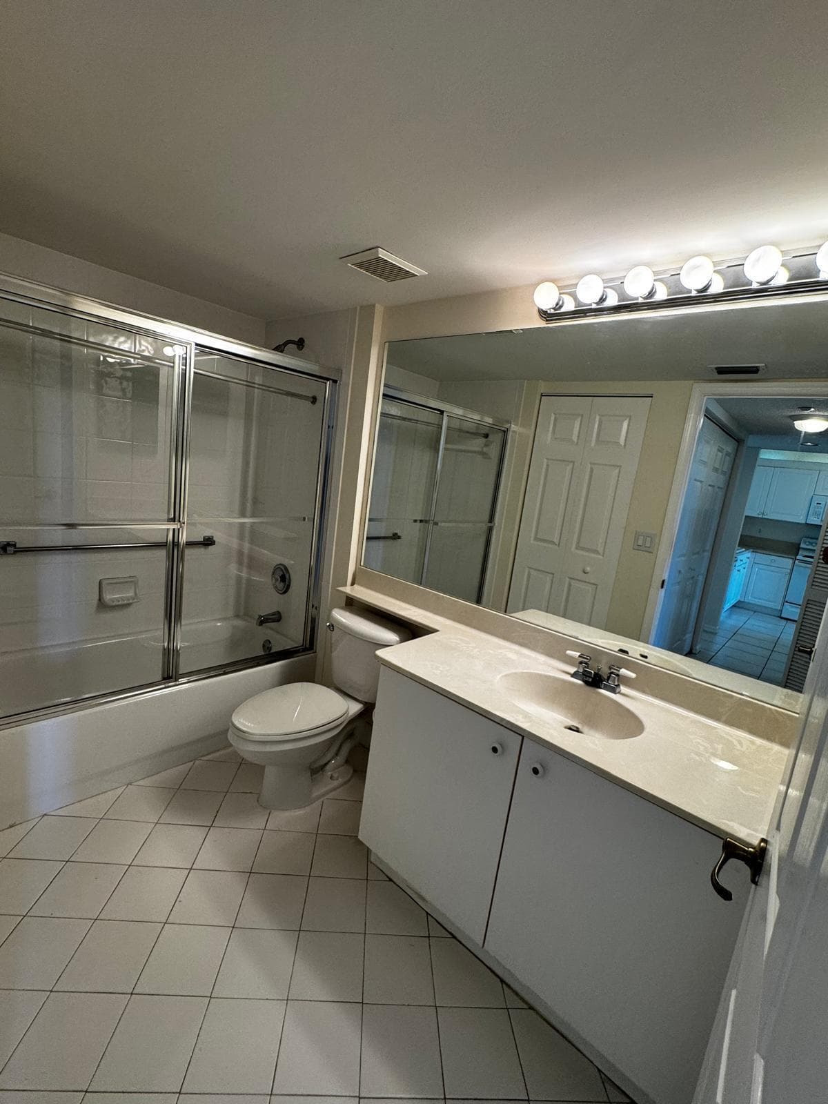7763 Southampton Terrace 405, Tamarac, FL 33321 — photo 26 of 40