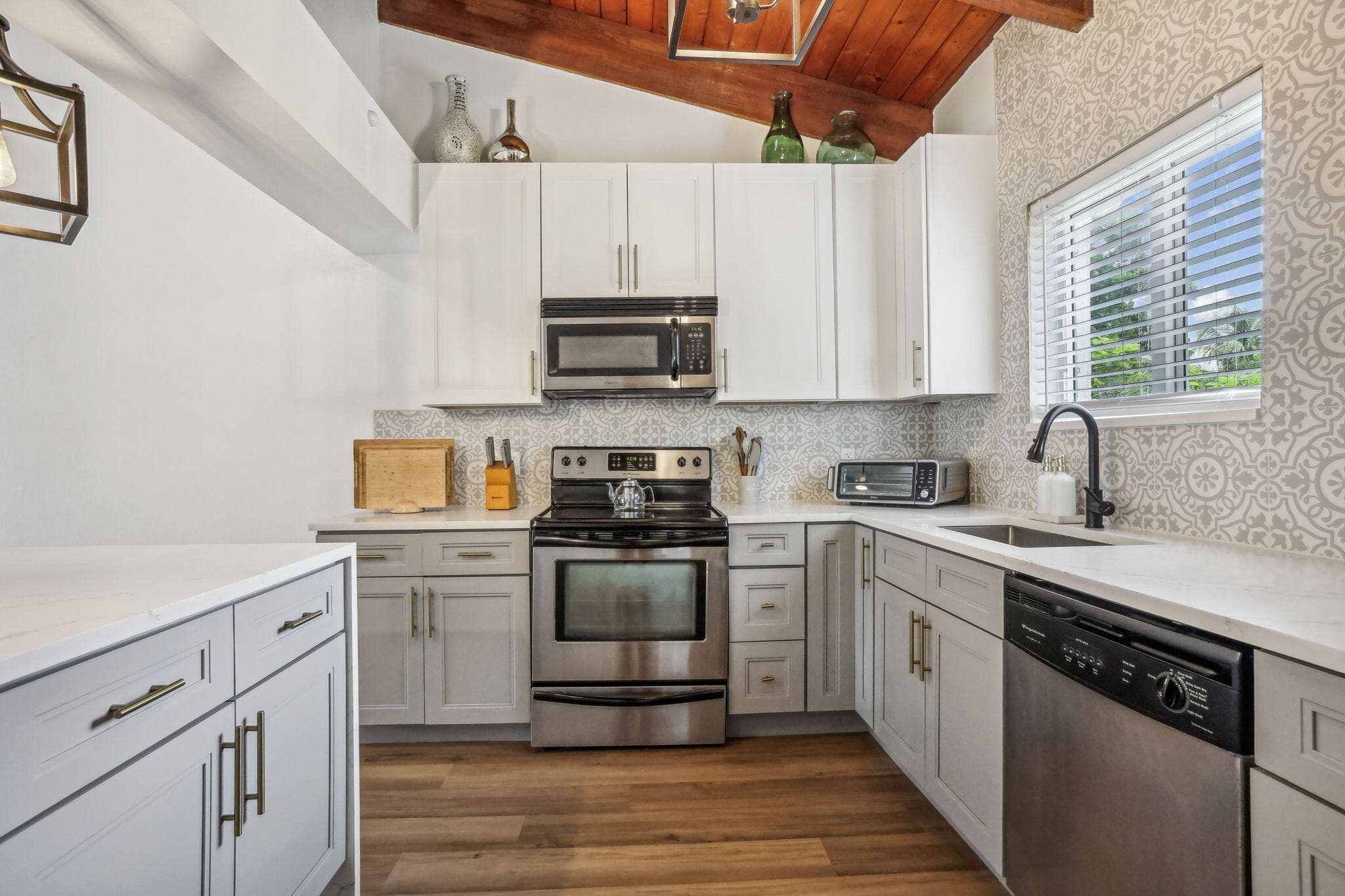 2541 Southridge Road, Delray Beach, FL 33444 — photo 17 of 62