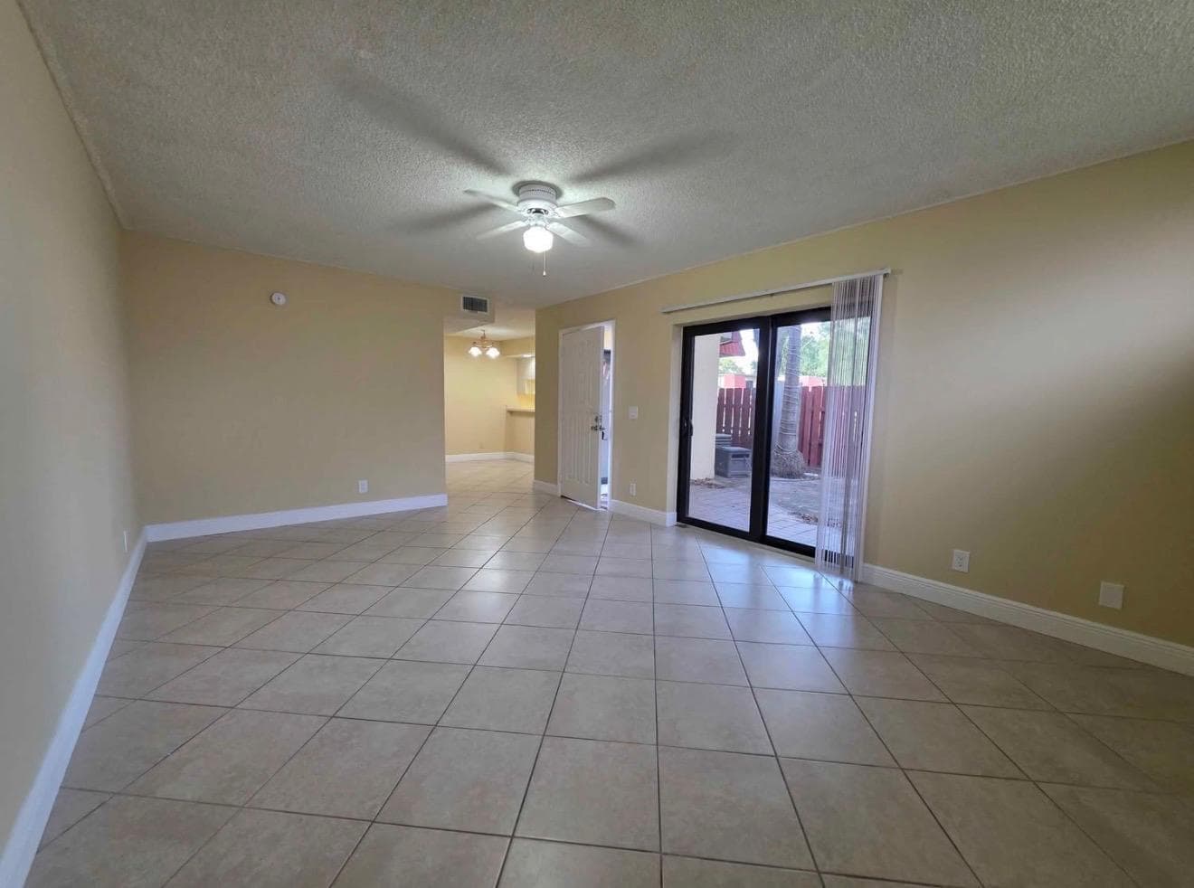 3928 Victoria Drive, West Palm Beach, FL 33406 — photo 5 of 17