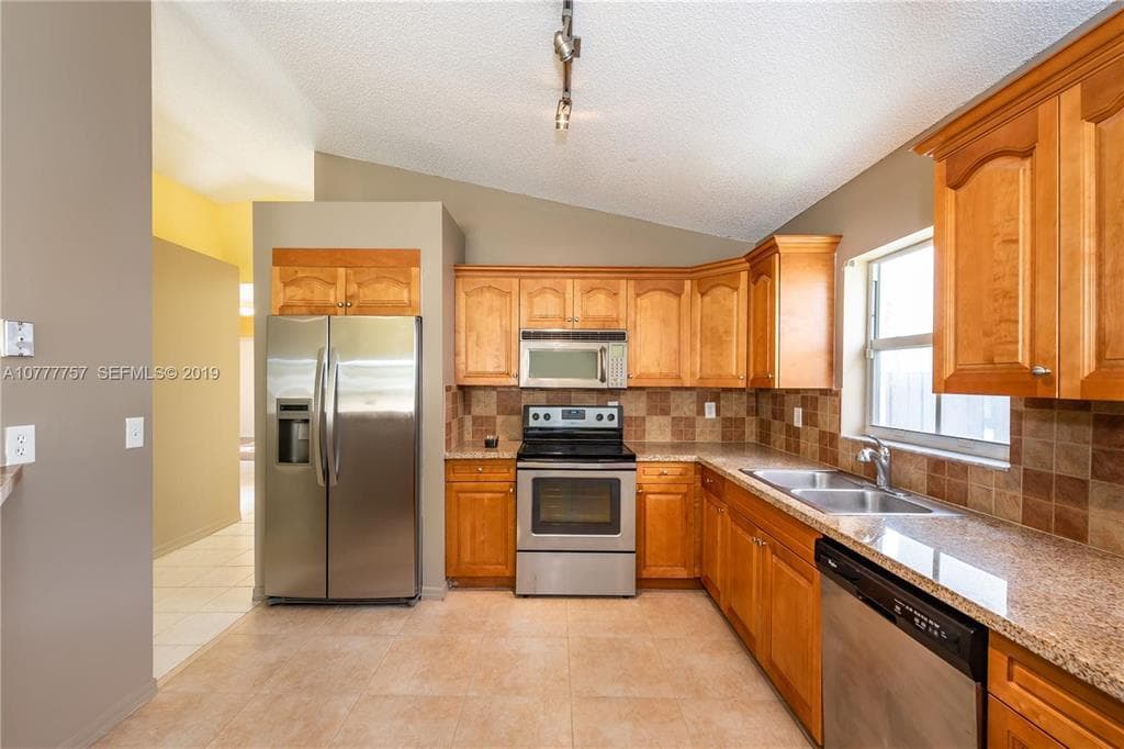 6222 Flores Del Mar, Margate, FL 33063 — photo 5 of 15