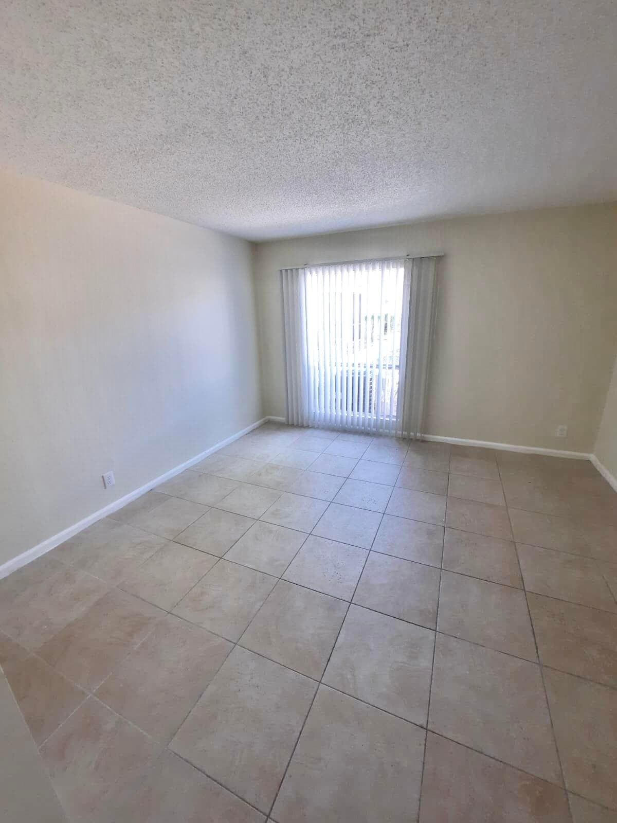 1500 N Congress Avenue B29, West Palm Beach, FL 33401 — photo 6 of 22