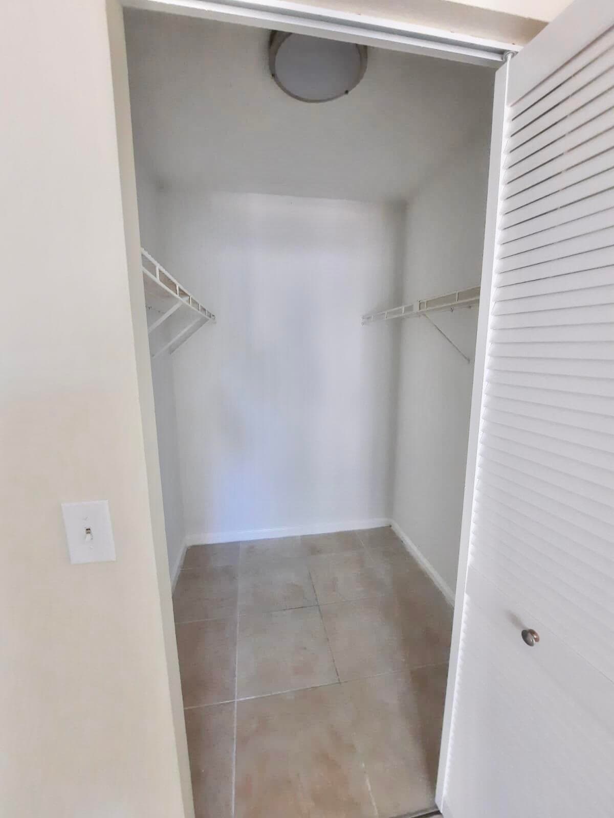 1500 N Congress Avenue B29, West Palm Beach, FL 33401 — photo 9 of 22