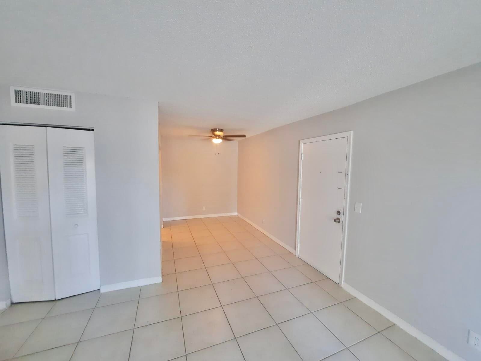 1500 N Congress Avenue B29, West Palm Beach, FL 33401 — photo 13 of 22