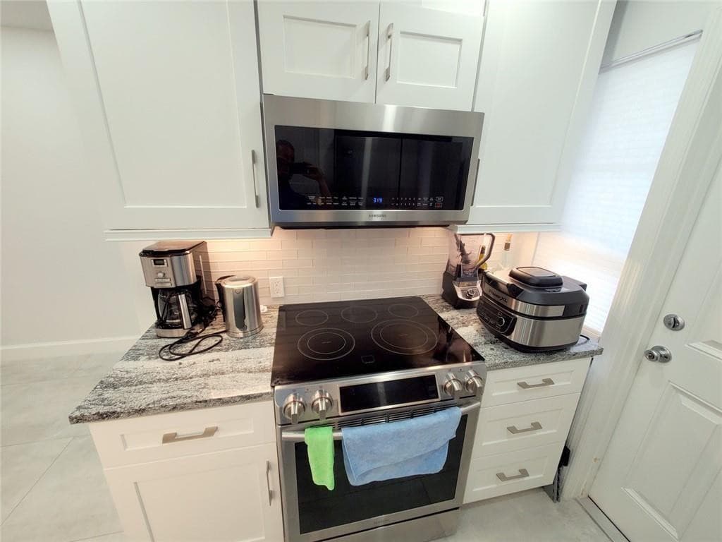 1021 Hillsboro Mile Hillsboro Mile G2, Hillsboro Beach, FL 33062 — photo 17 of 41