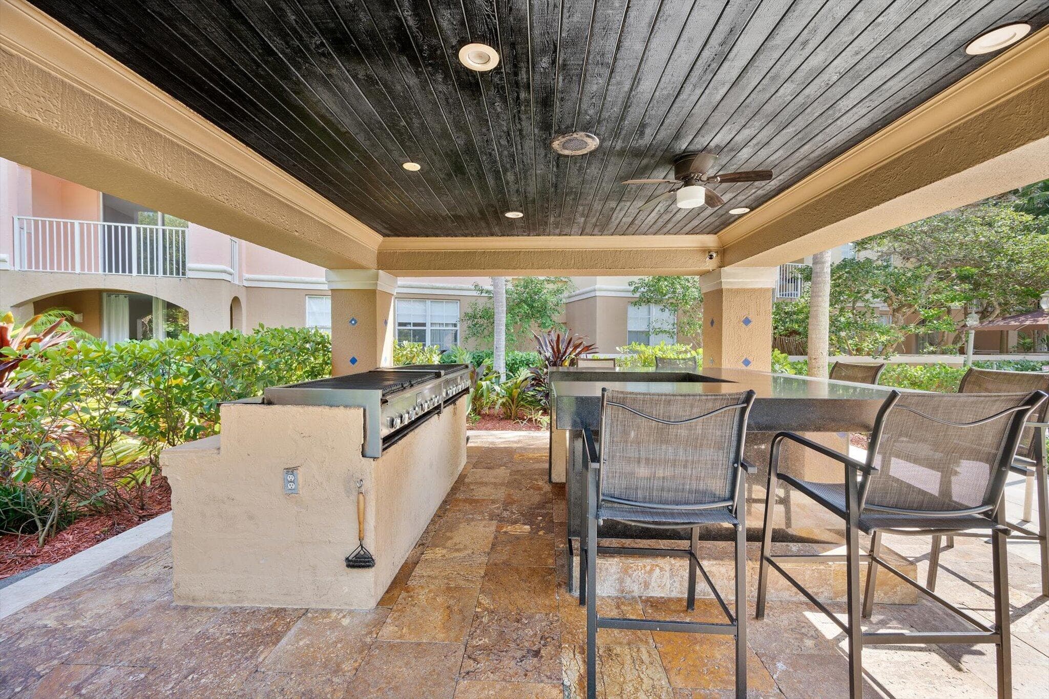19601 E Country Club Drive 7505, Aventura, FL 33180 — photo 13 of 19