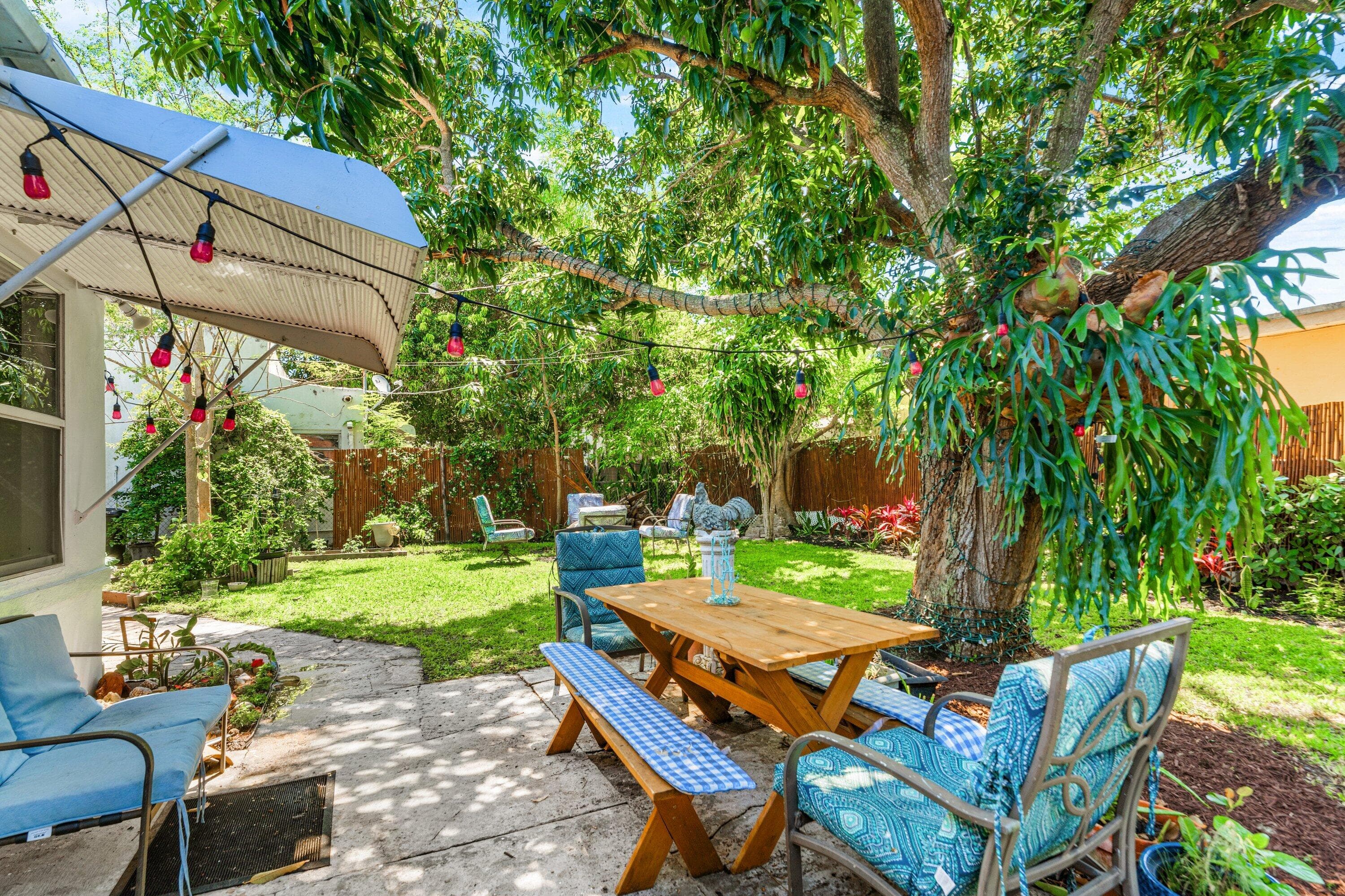 418 Kern Street, West Palm Beach, FL 33405 — photo 24 of 56