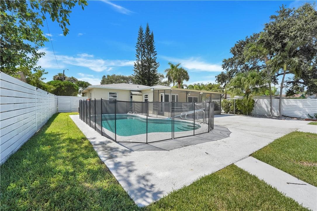 1721 N 16th Court, Hollywood, FL 33020 — photo 23 of 40
