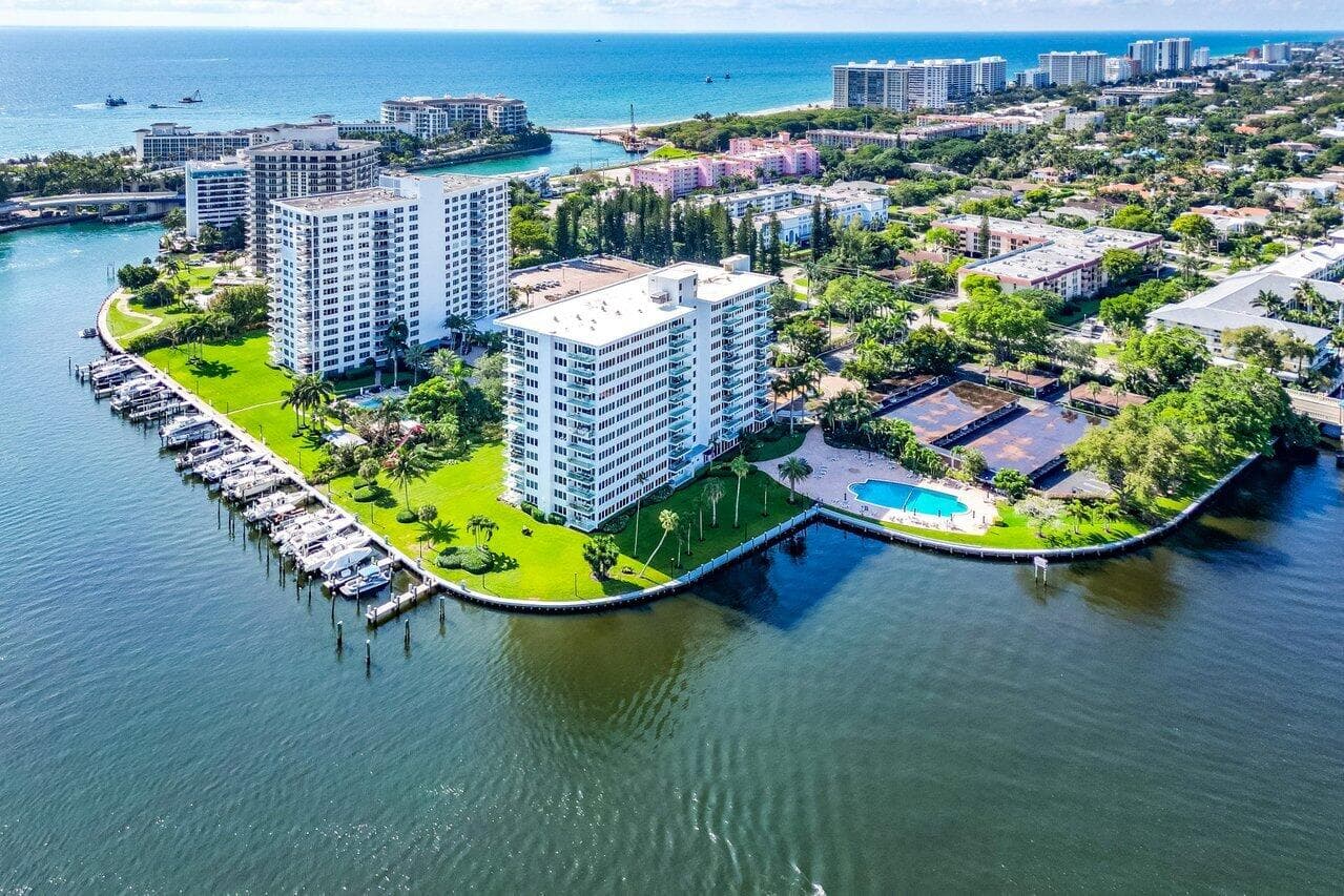 701 E Camino Real Apt 9g, Boca Raton, FL 33432 — photo 46 of 55