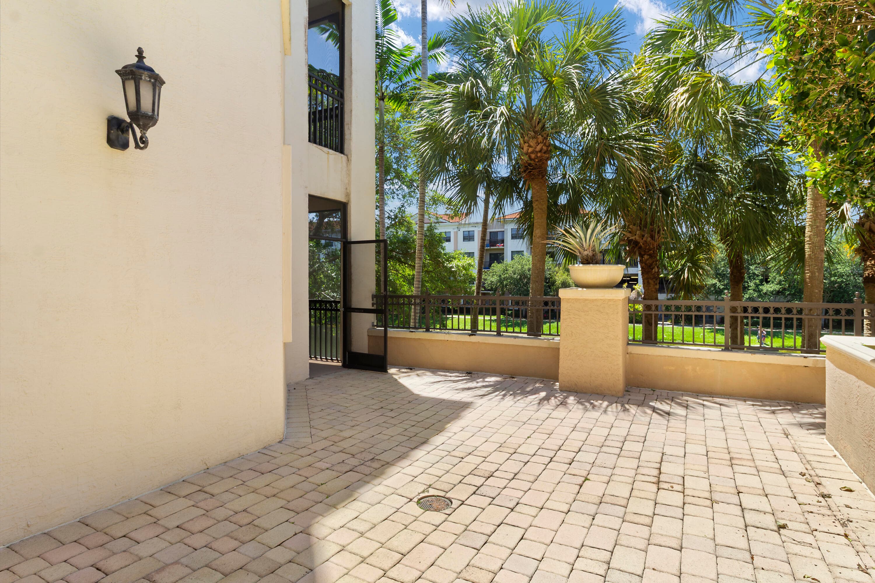 2955 NW 126th Avenue 220-5, Sunrise, FL 33323 — photo 27 of 36