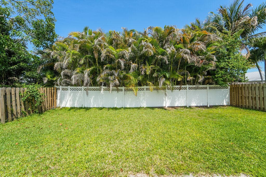 17664 Cinquez Park Road W, Jupiter, FL 33458 — photo 19 of 24
