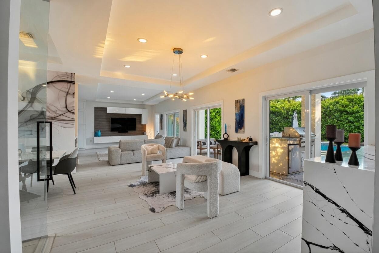 1044 NW 6th Drive, Boca Raton, FL 33486 — photo 8 of 43