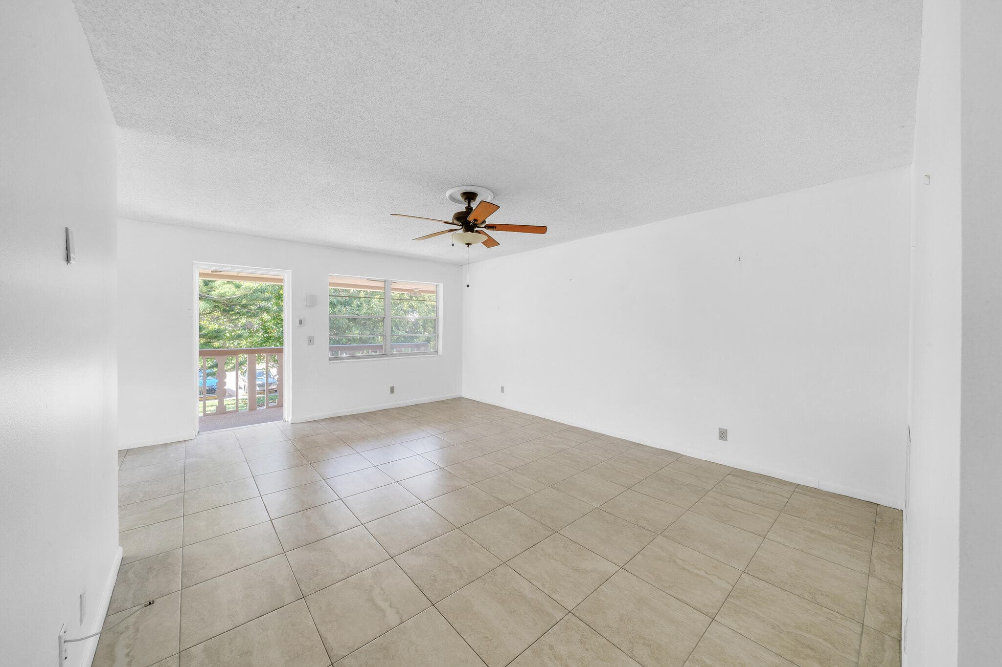 89 Canterbury D, West Palm Beach, FL 33417 — photo 27 of 34