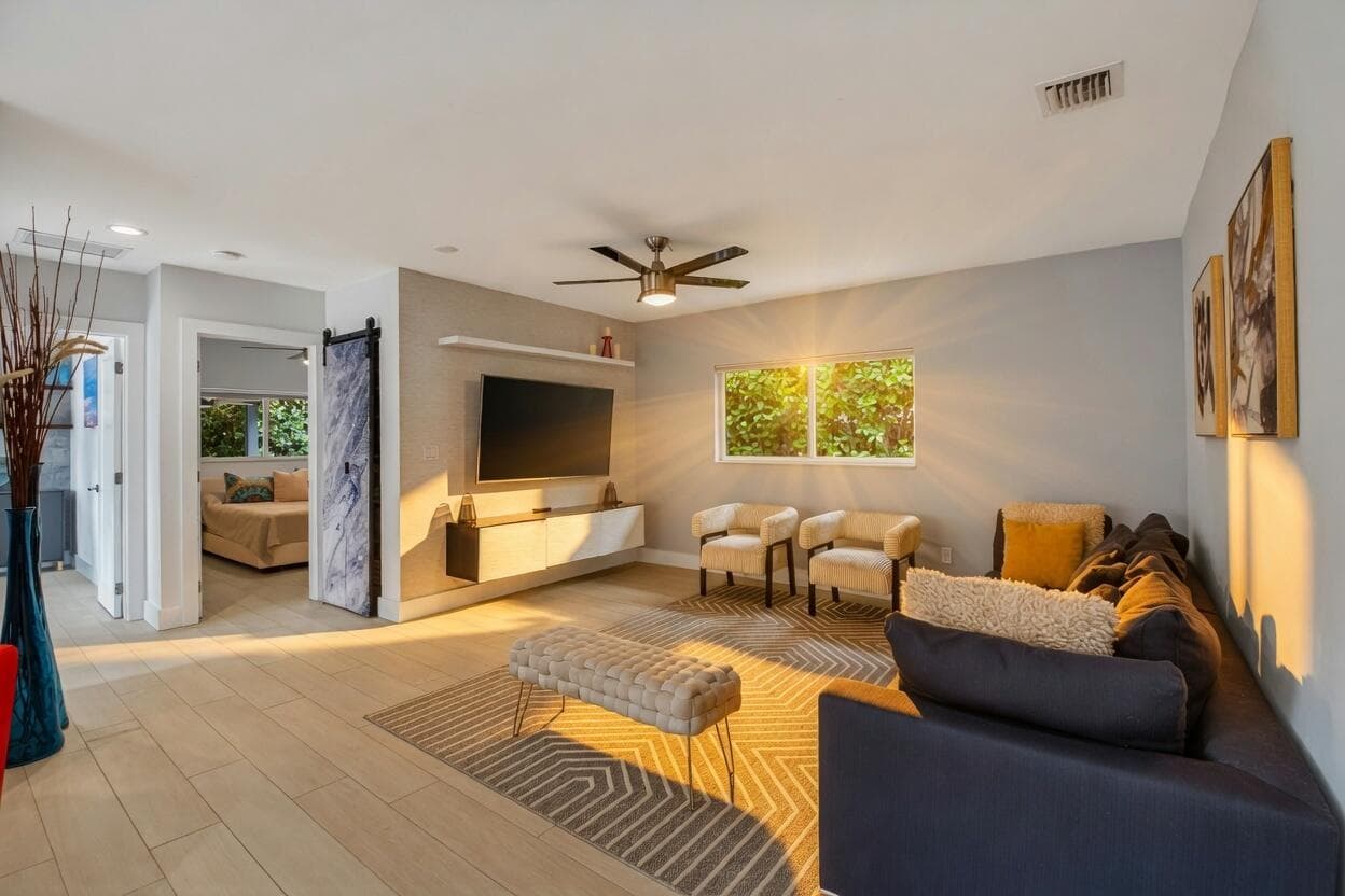 1044 NW 6th Drive, Boca Raton, FL 33486 — photo 13 of 43