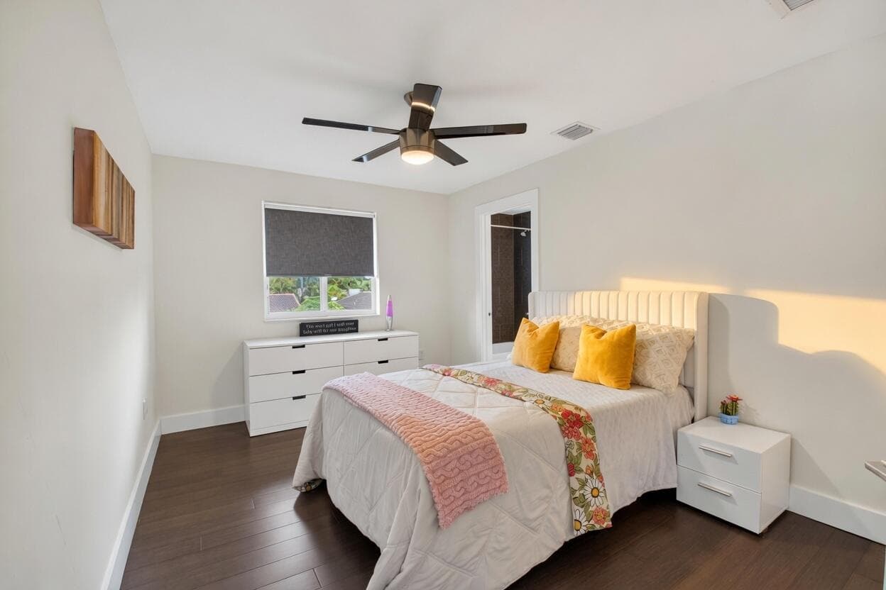 1044 NW 6th Drive, Boca Raton, FL 33486 — photo 31 of 43