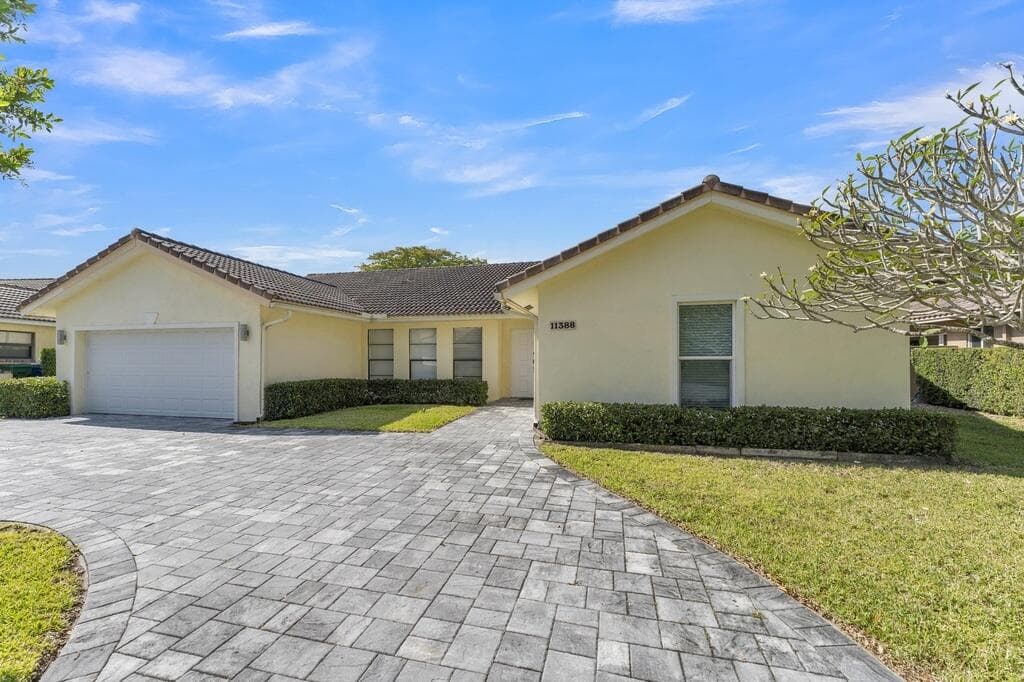 11388 NW 18th Manor, Coral Springs, FL 33071 — photo 1 of 45