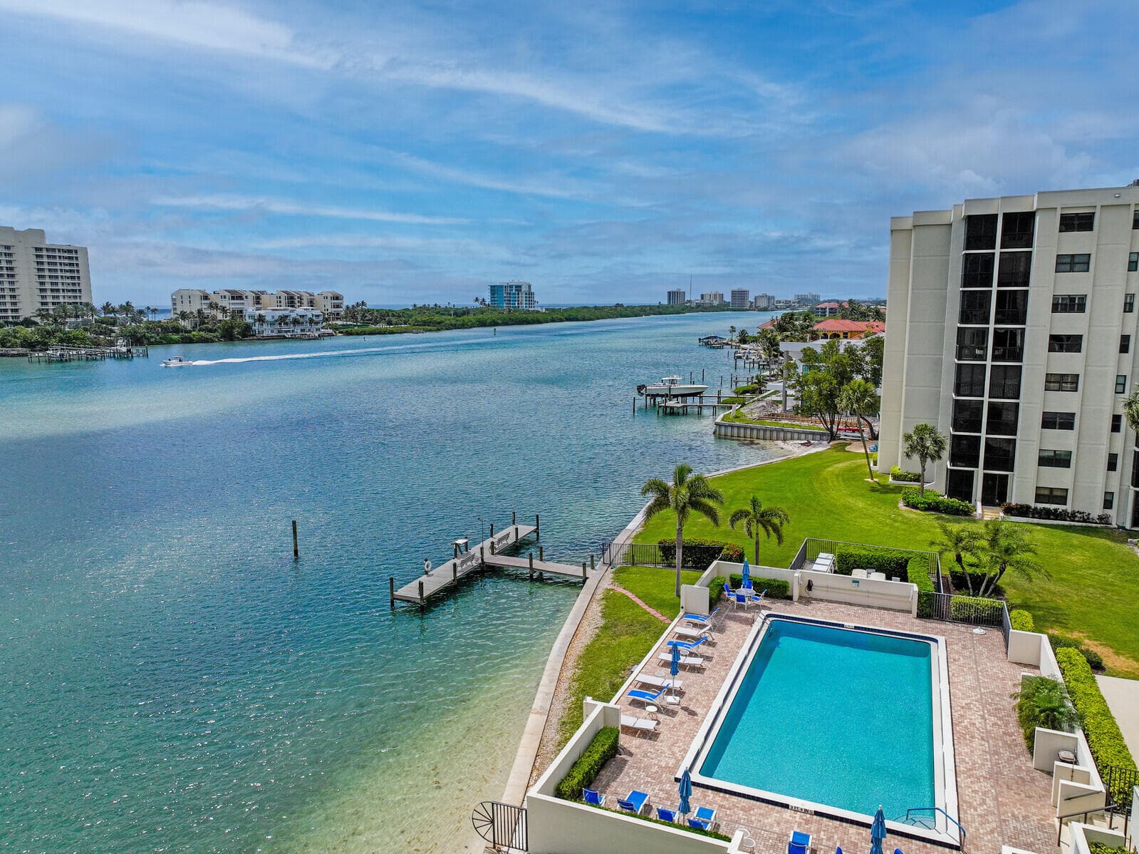 19800 Sandpointe Bay Drive 512, Tequesta, FL 33469 — photo