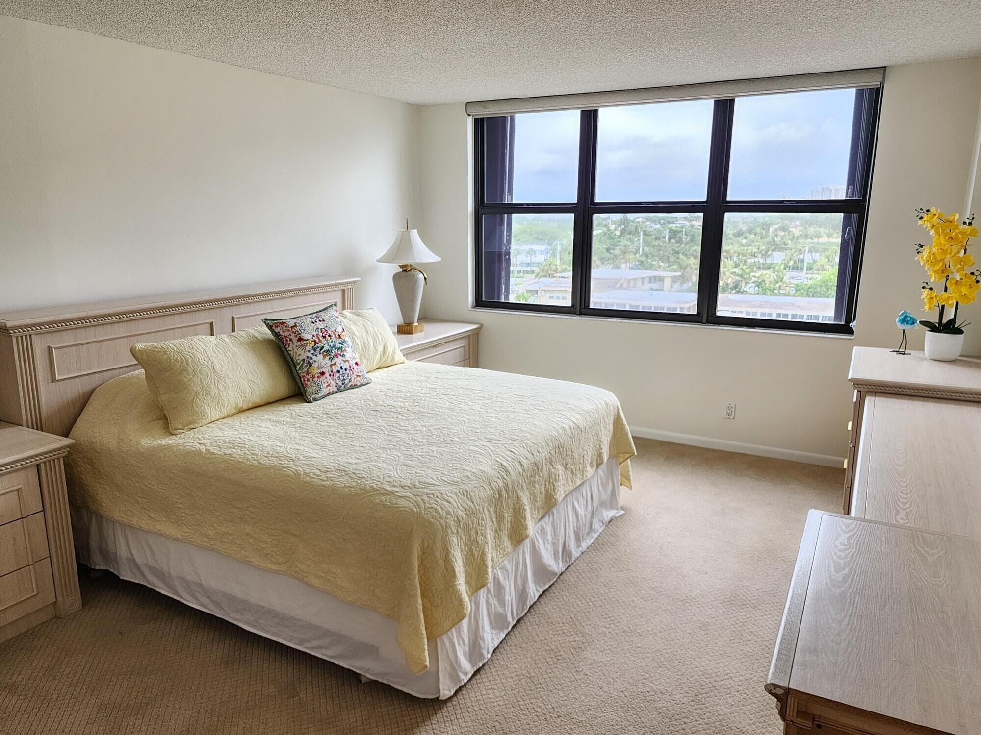 3400 N Ocean Drive 703, Riviera Beach, FL 33404 — photo 10 of 22