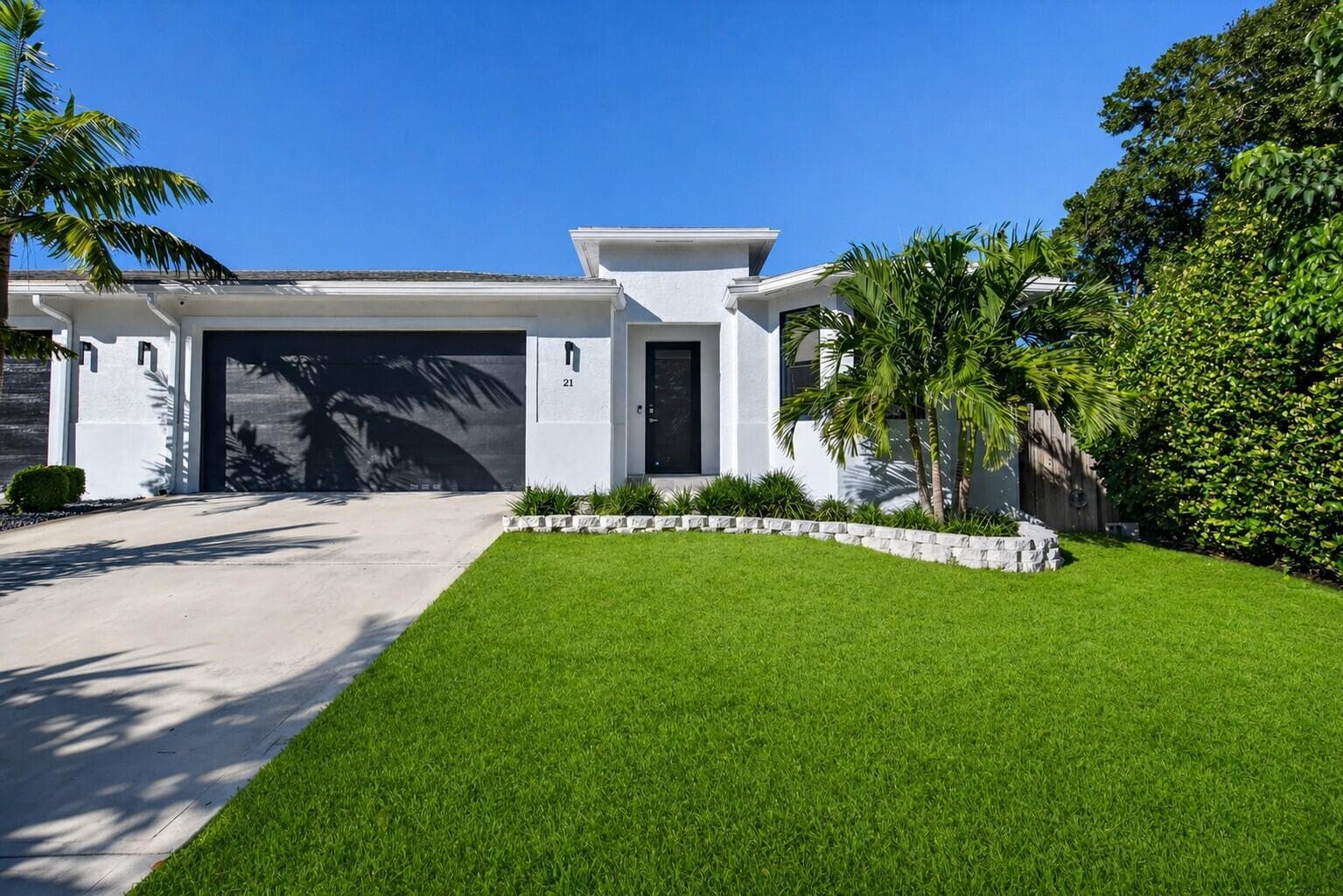 21 NE 25th Street, Wilton Manors, FL 33305 — photo 4 of 51
