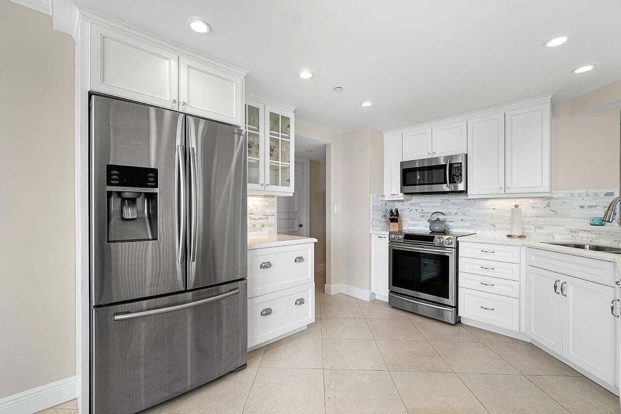 5080 N Ocean Drive 19d, Singer Island, FL 33404 — photo 12 of 36