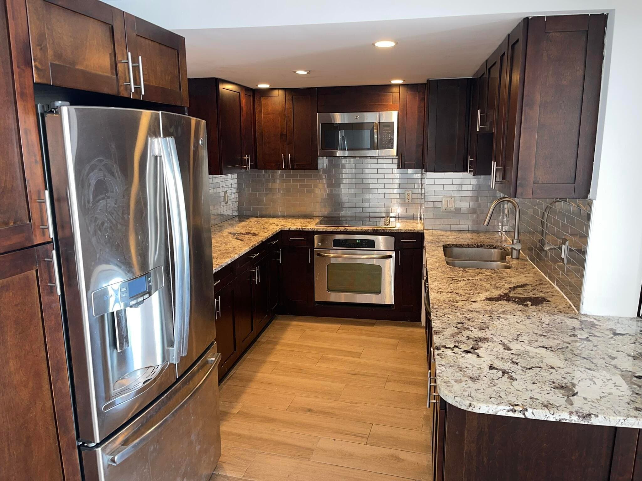 5200 N Flagler Drive 2004, West Palm Beach, FL 33407 — photo 2 of 31