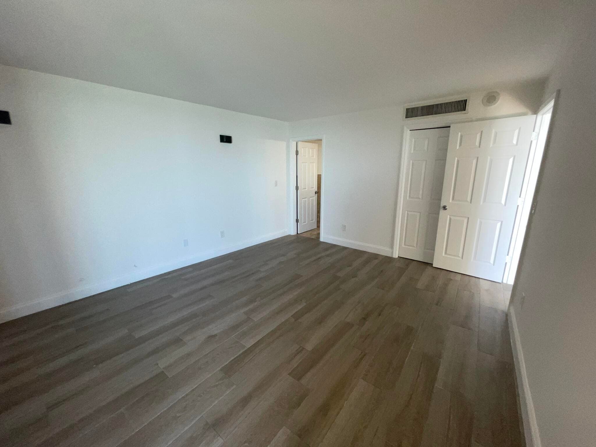 5200 N Flagler Drive 2004, West Palm Beach, FL 33407 — photo 10 of 31