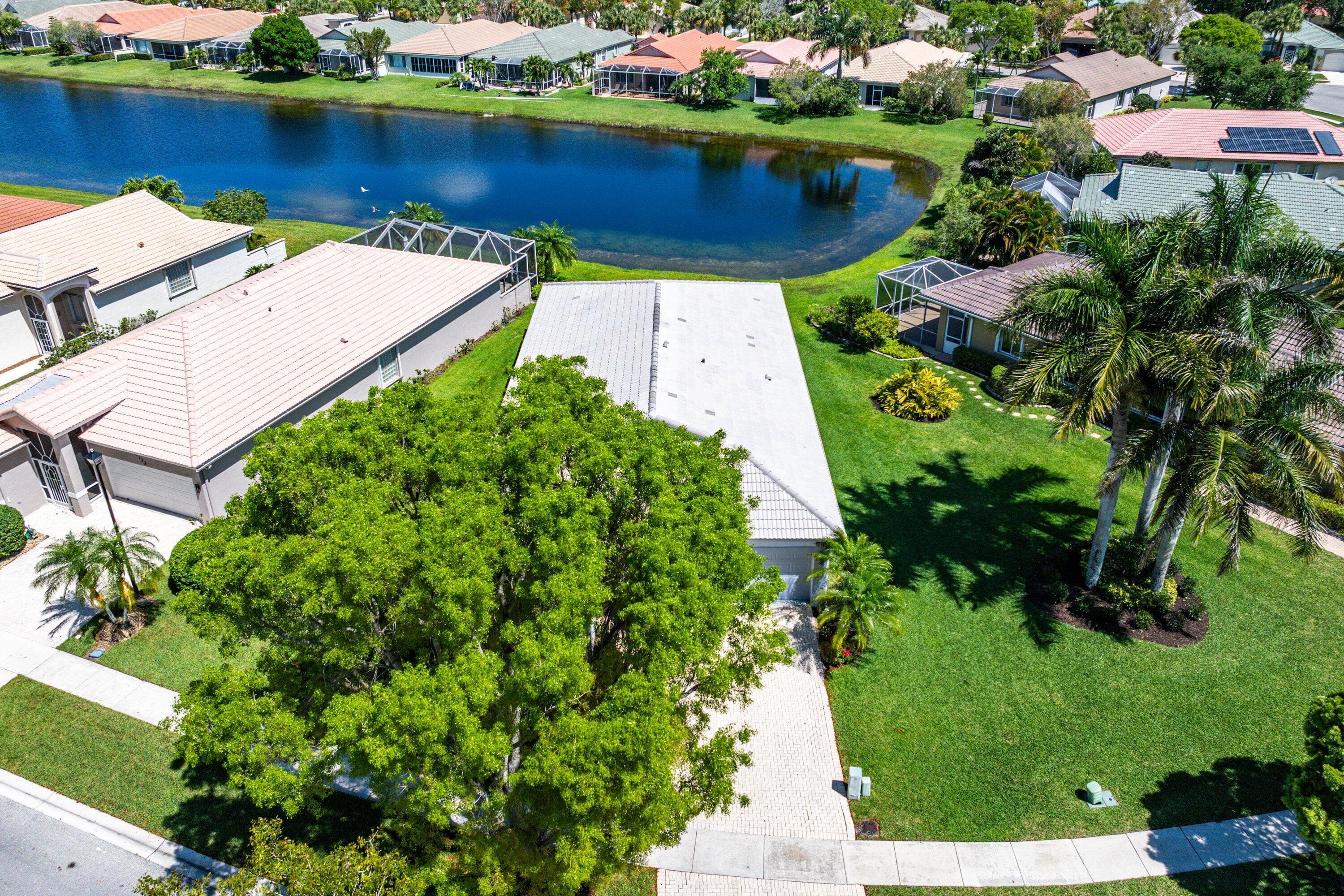 9121 Bay Point Circle, West Palm Beach, FL 33411 — photo 29 of 42