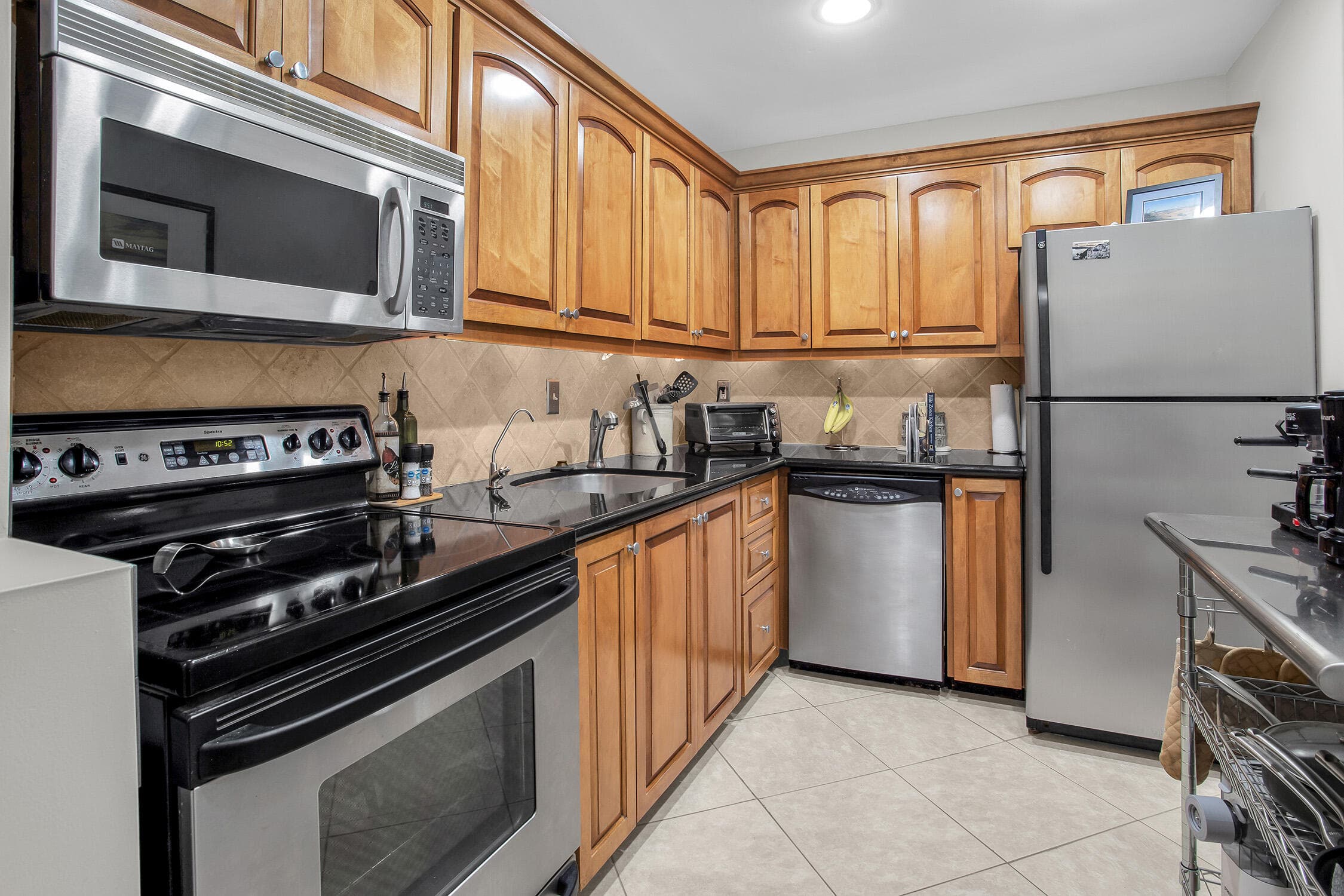 6345 Bay Club Drive 3, Fort Lauderdale, FL 33308 — photo 12 of 36