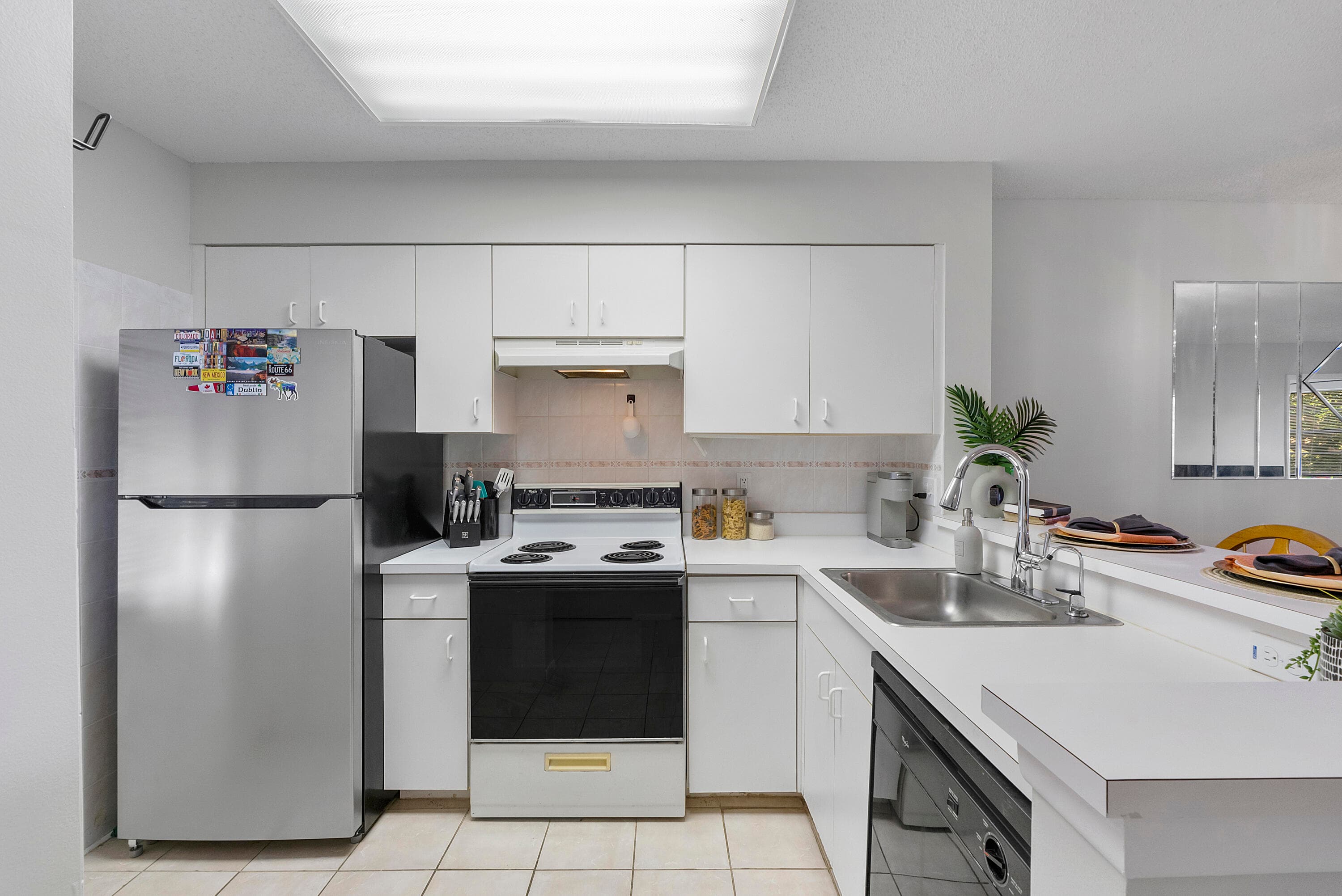 2236 N Cypress Bend Drive 311, Pompano Beach, FL 33069 — photo 10 of 57
