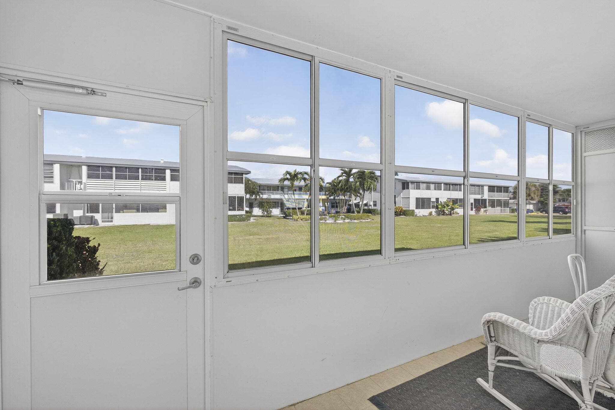 100 Sheffield E, West Palm Beach, FL 33417 — photo 16 of 35