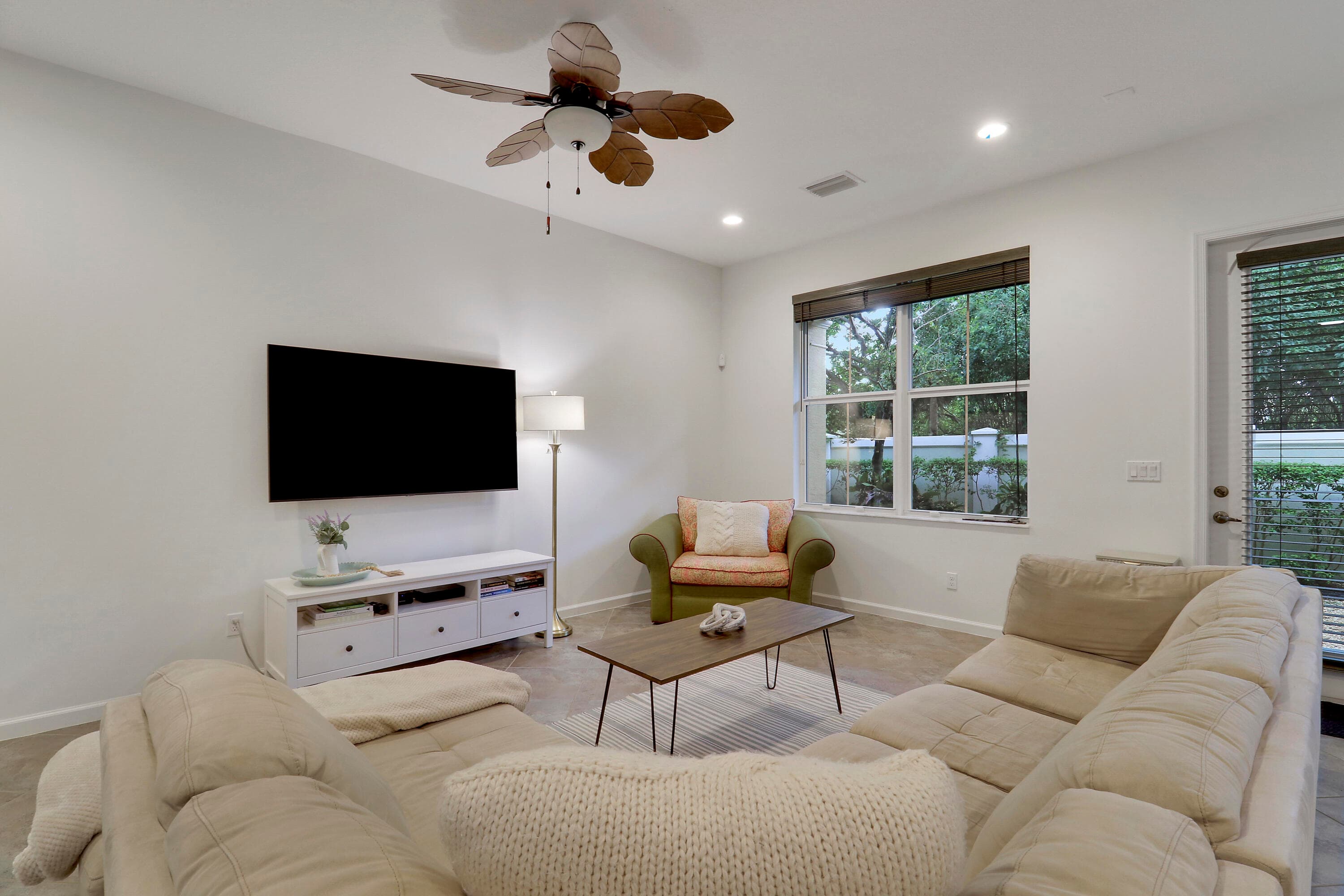 5242 Cambridge Court, Palm Beach Gardens, FL 33418 — photo 8 of 39