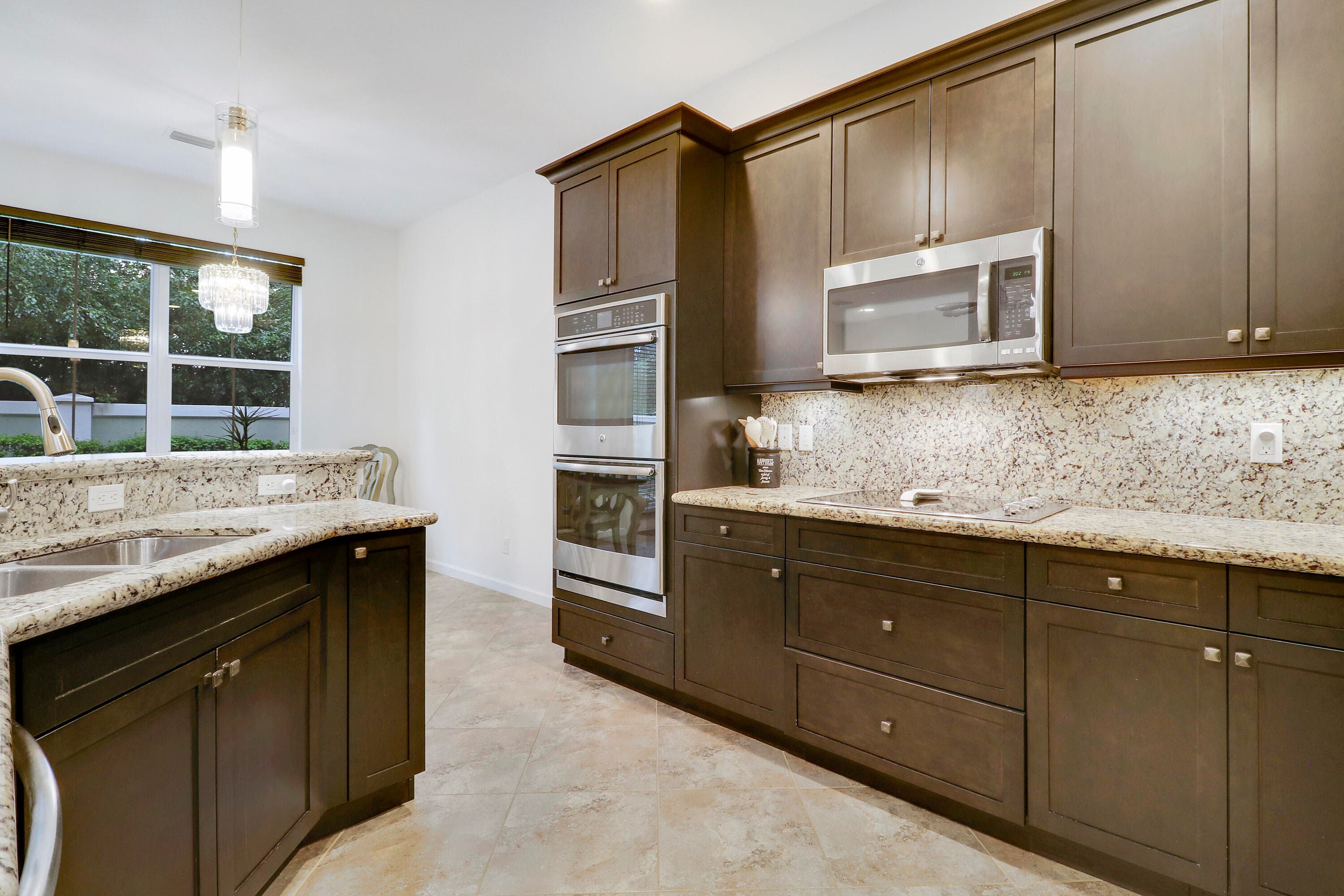 5242 Cambridge Court, Palm Beach Gardens, FL 33418 — photo 11 of 39