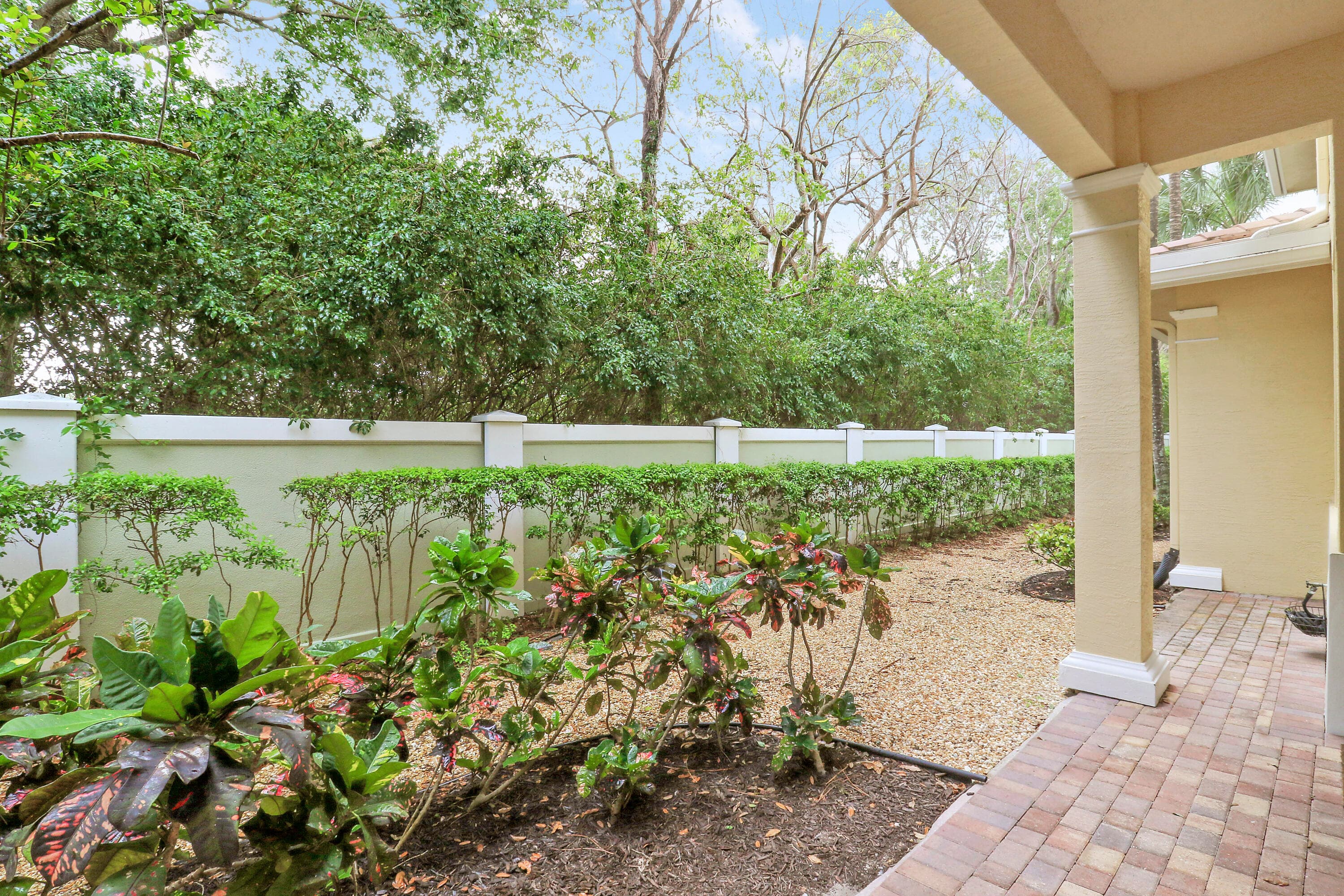 5242 Cambridge Court, Palm Beach Gardens, FL 33418 — photo 27 of 39